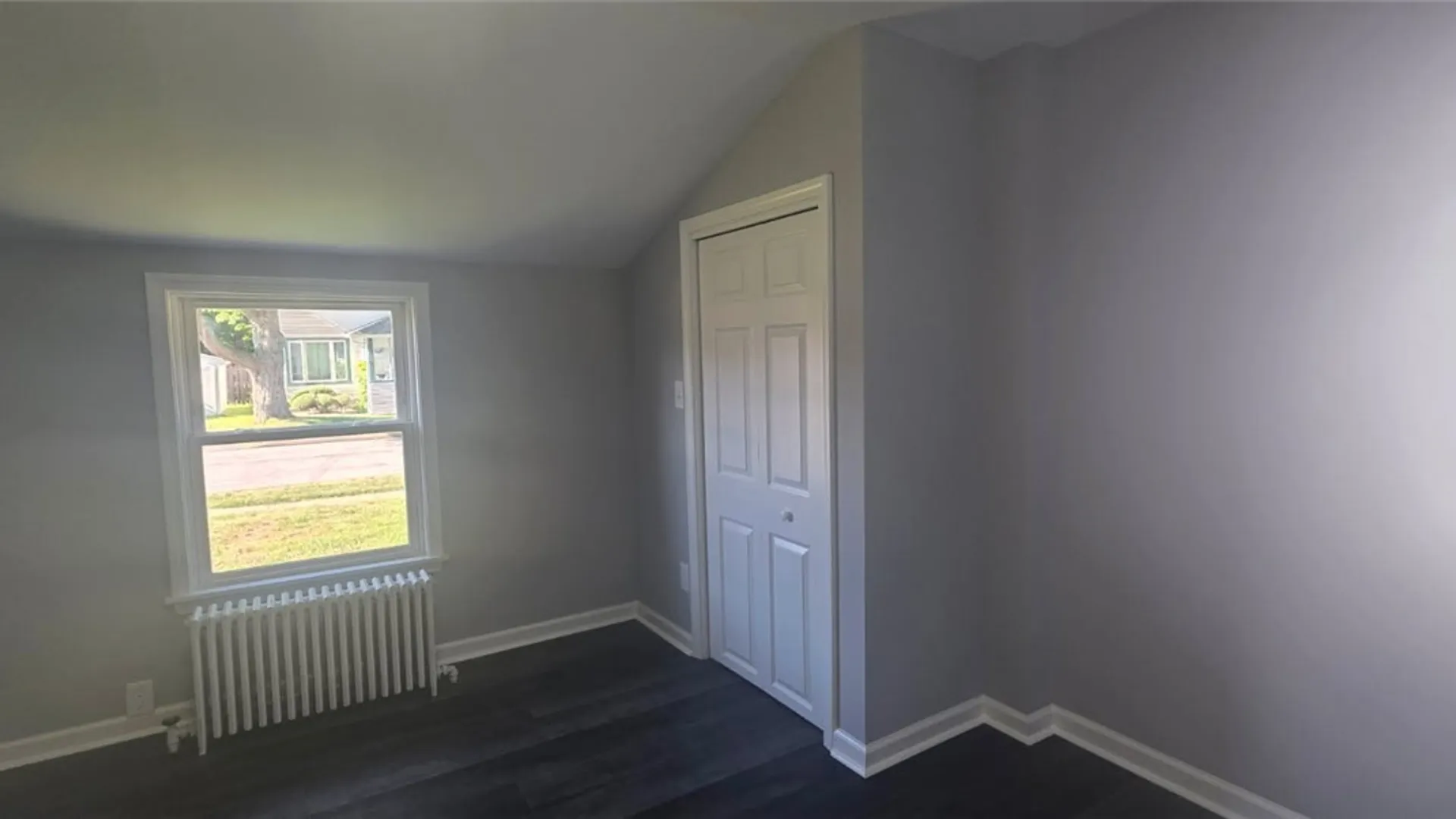 Property at 11 Euclid Avenue, Hamburg, NY 14075 18