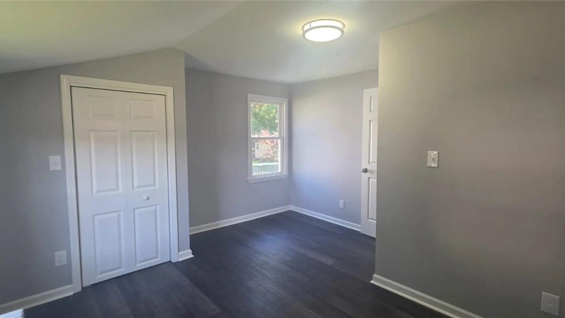 Property at 11 Euclid Avenue, Hamburg, NY 14075 20