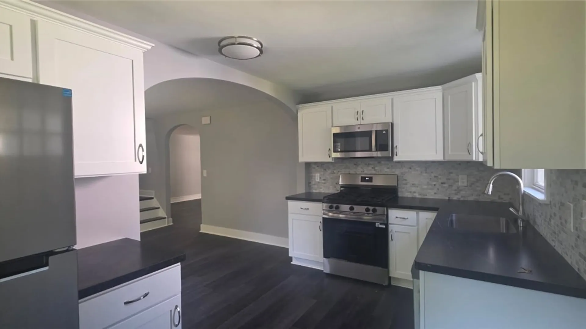 Property at 11 Euclid Avenue, Hamburg, NY 14075 6