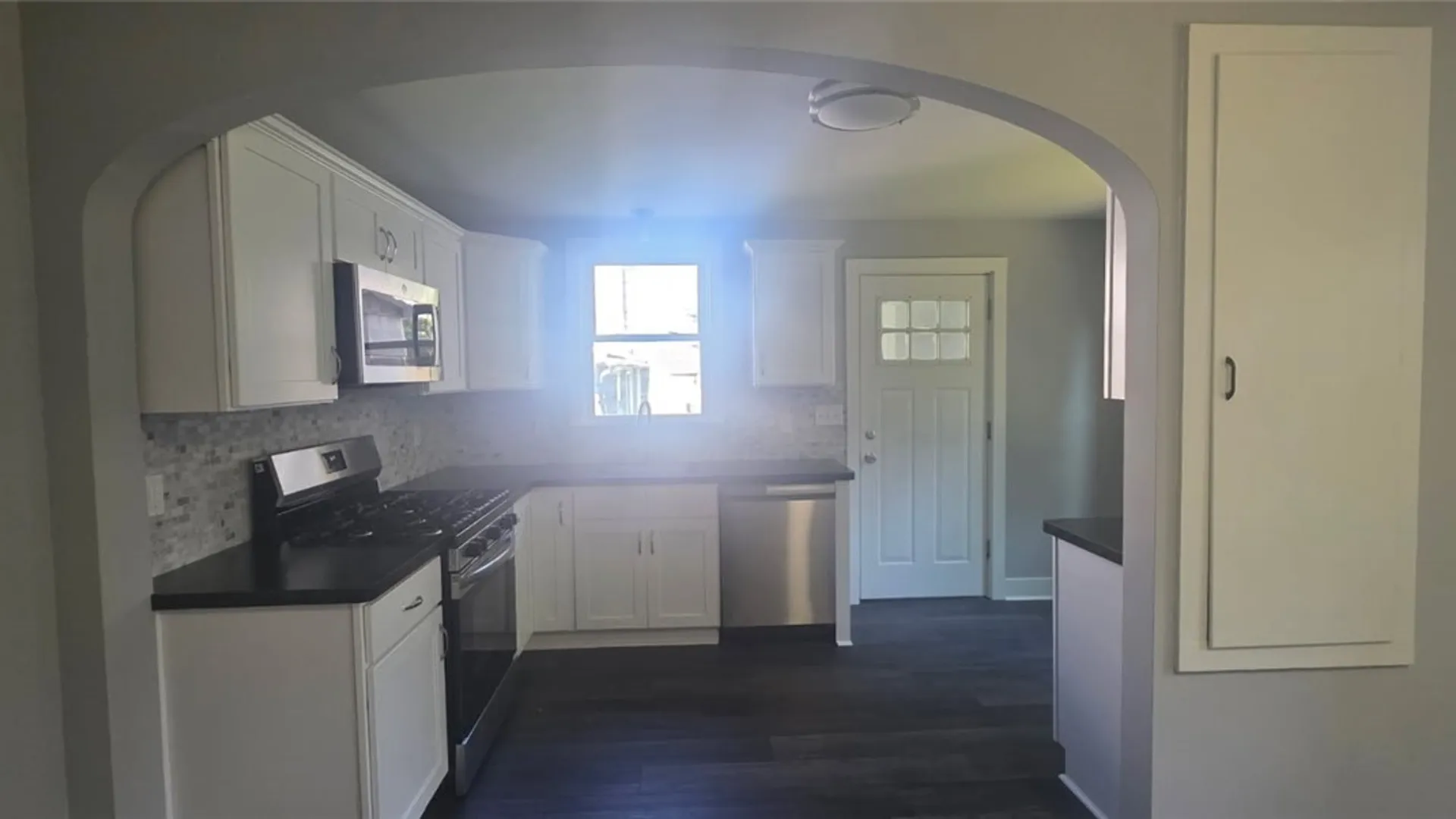 Property at 11 Euclid Avenue, Hamburg, NY 14075 7