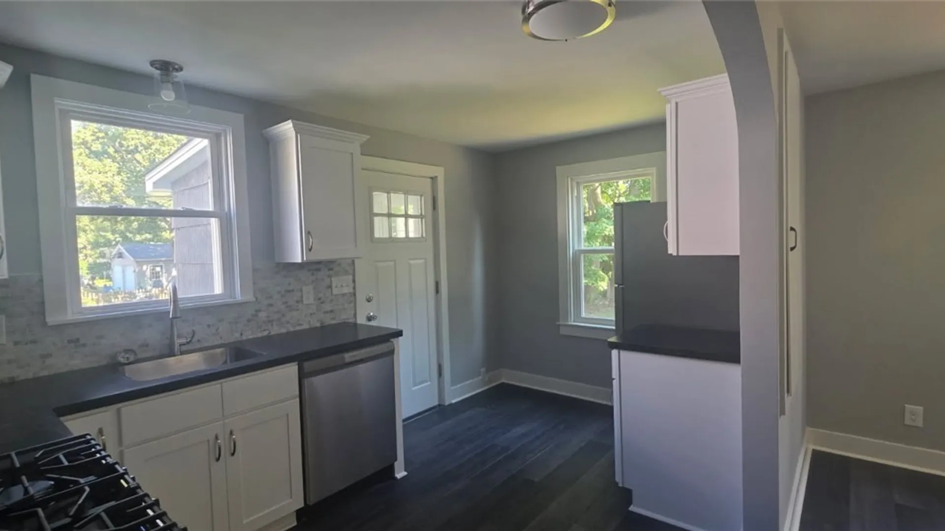 Property at 11 Euclid Avenue, Hamburg, NY 14075 8