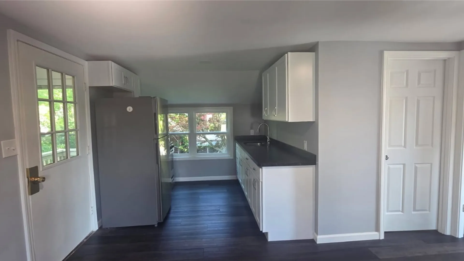 Property at 11 Euclid Avenue, Hamburg, NY 14075 3