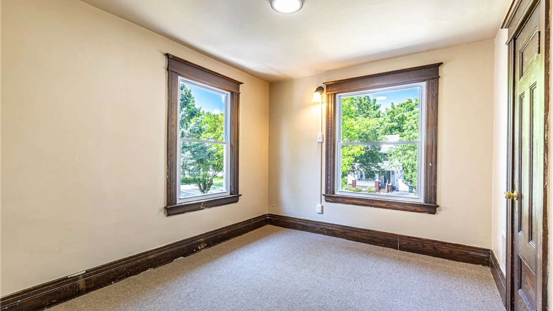 Property at 351 Selye Terrace, Rochester, NY 14613 34