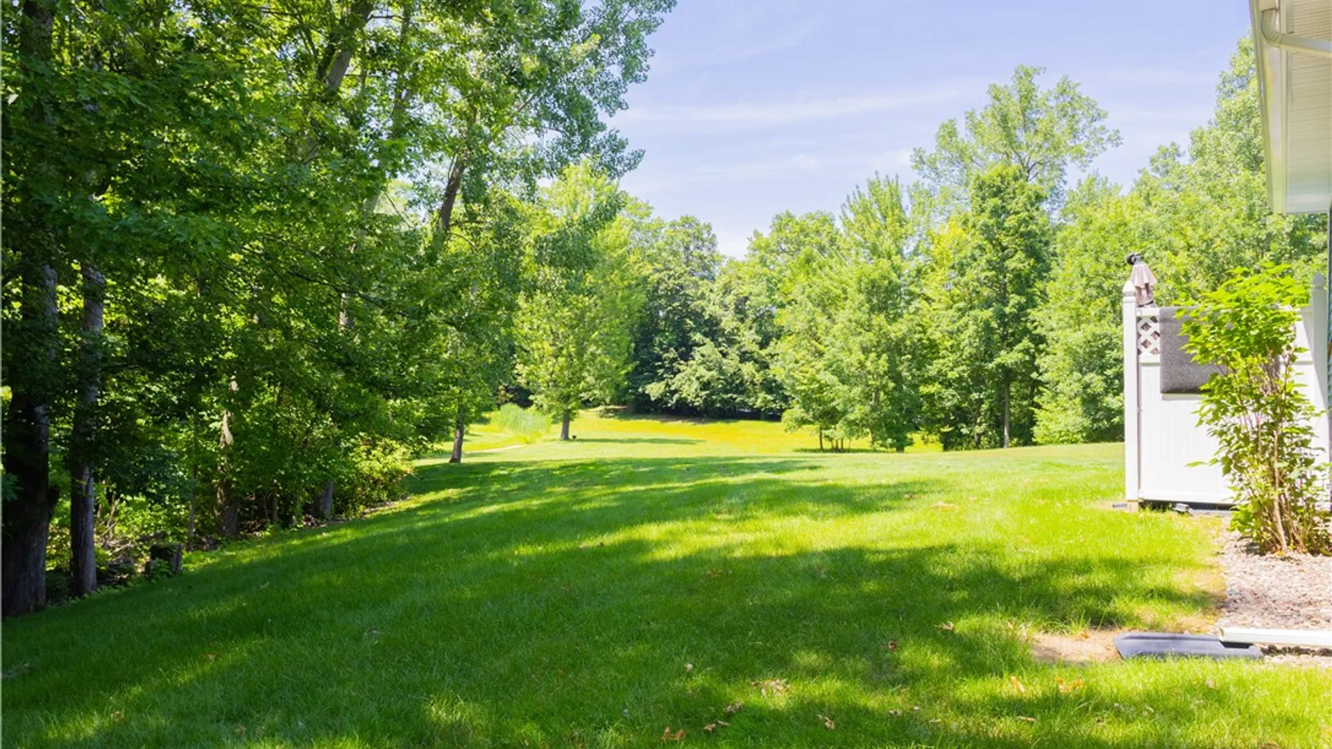 Property at 930 Friar Tuck Lane, Webster, NY 14580 30