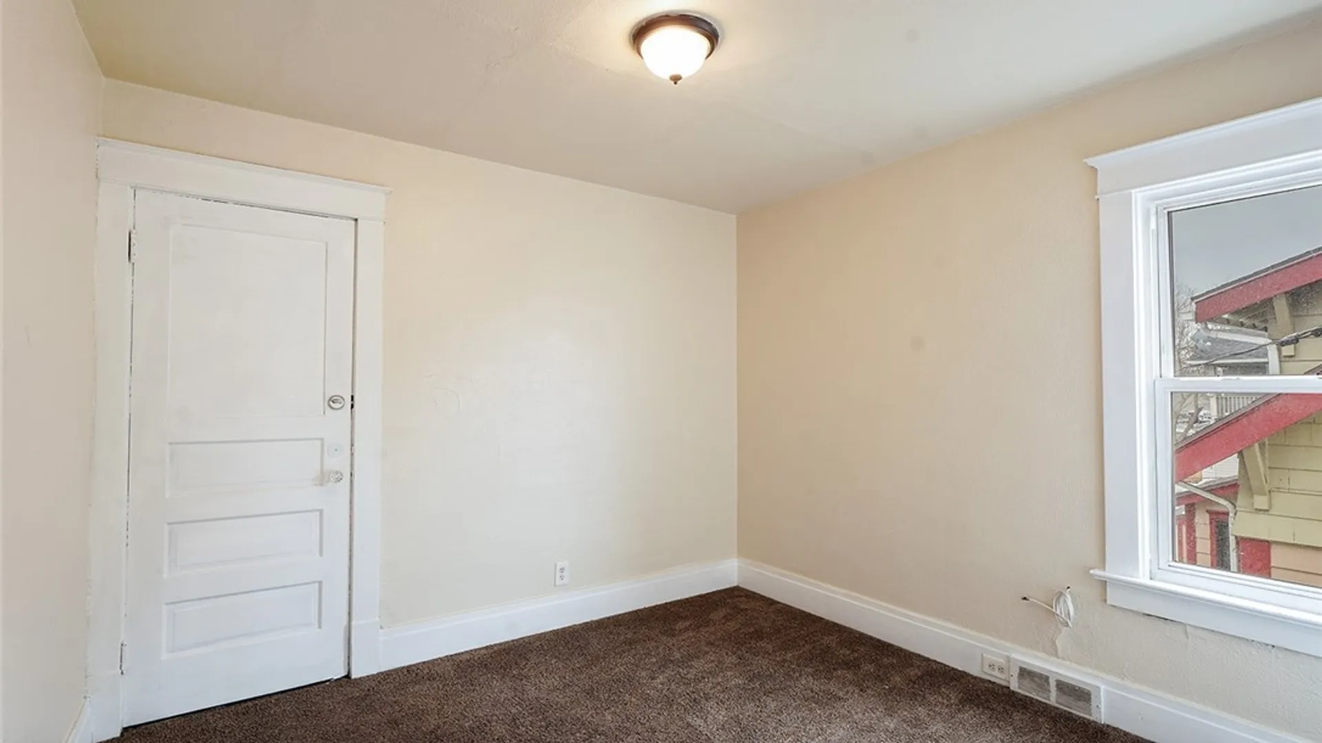Property at 2289 Delaware Avenue, Buffalo, NY 14216 22