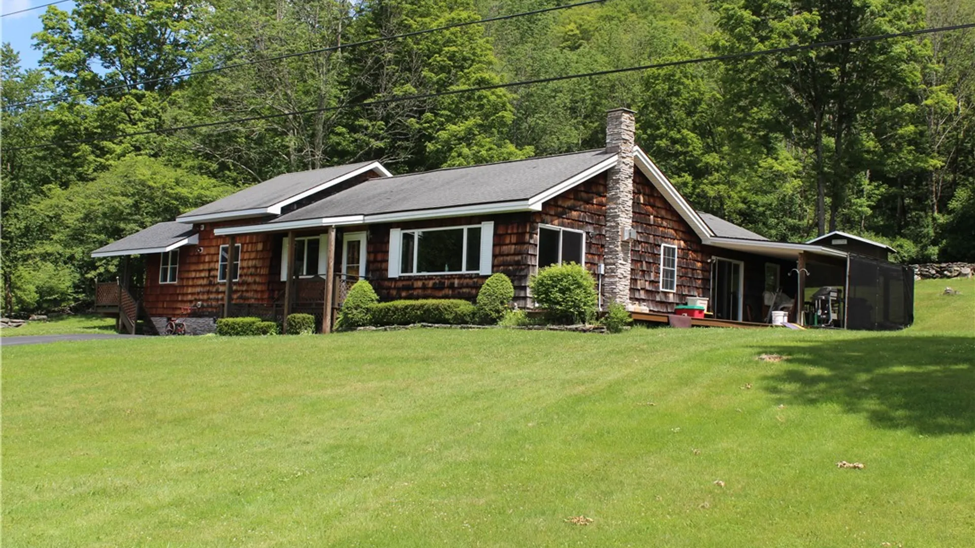 Property at 274 Crest Drive, Roxbury, NY 12474 3