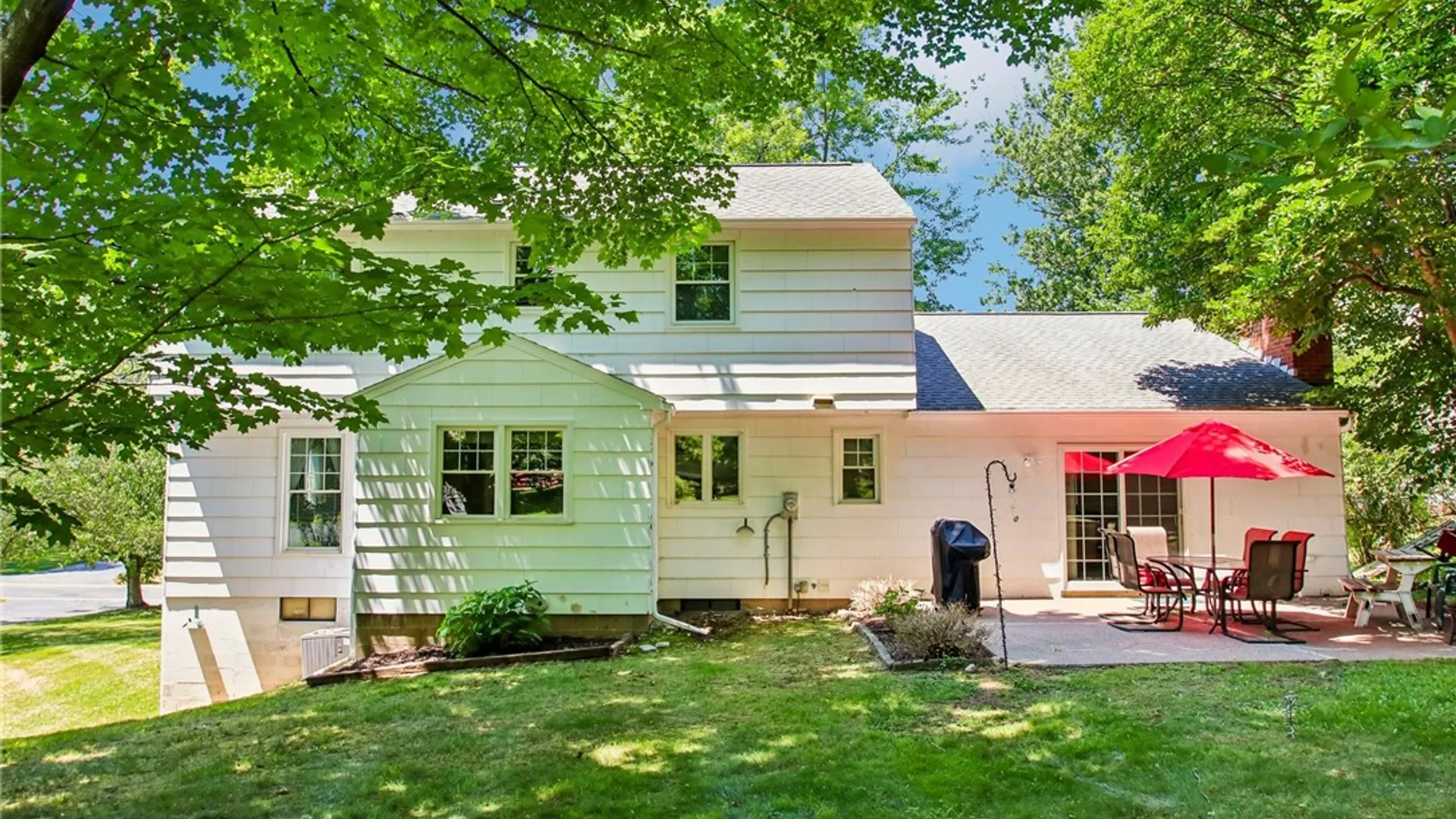 Property at 56 Shagbark Way, Perinton, NY 14450 23