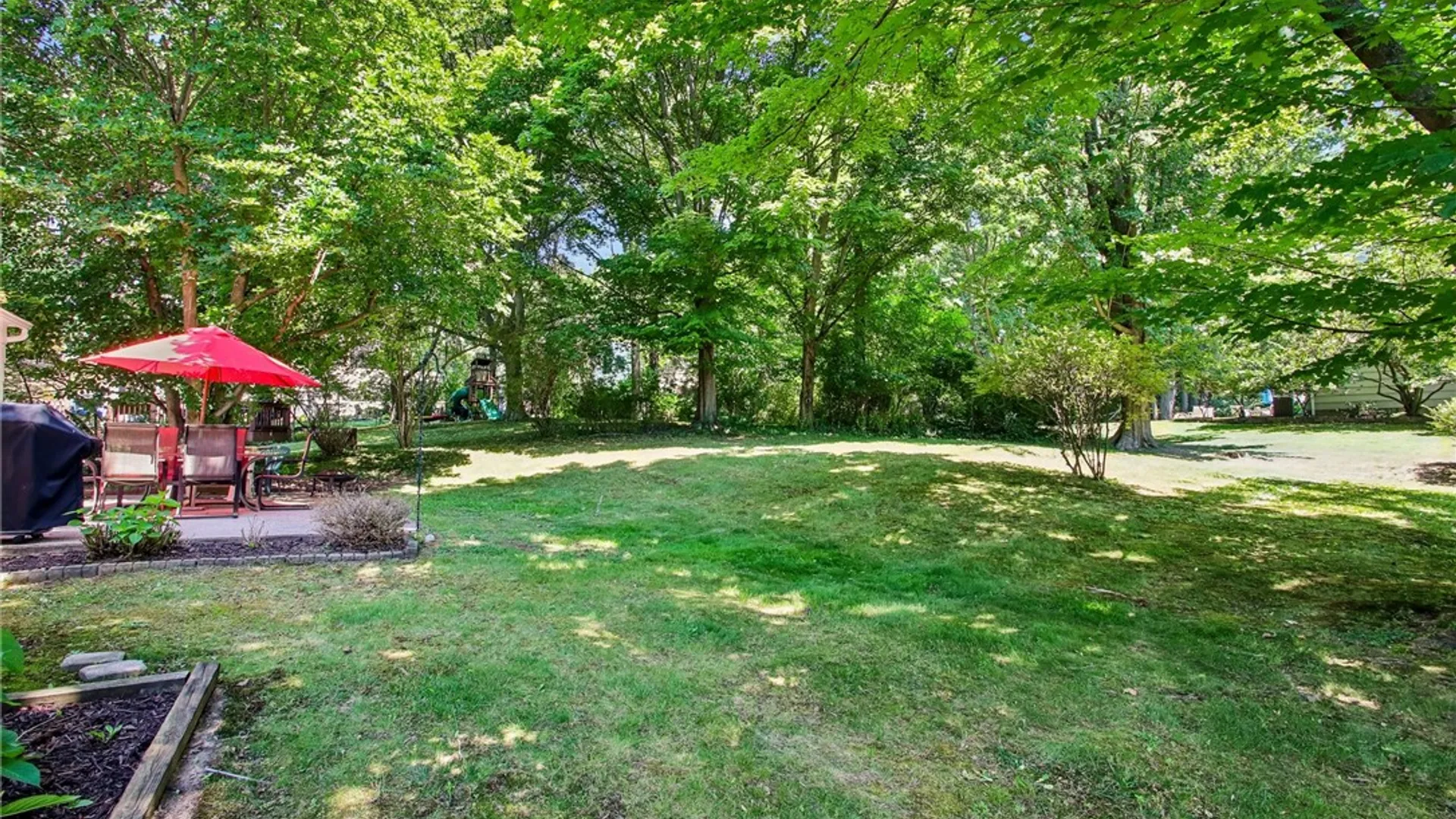 Property at 56 Shagbark Way, Perinton, NY 14450 24