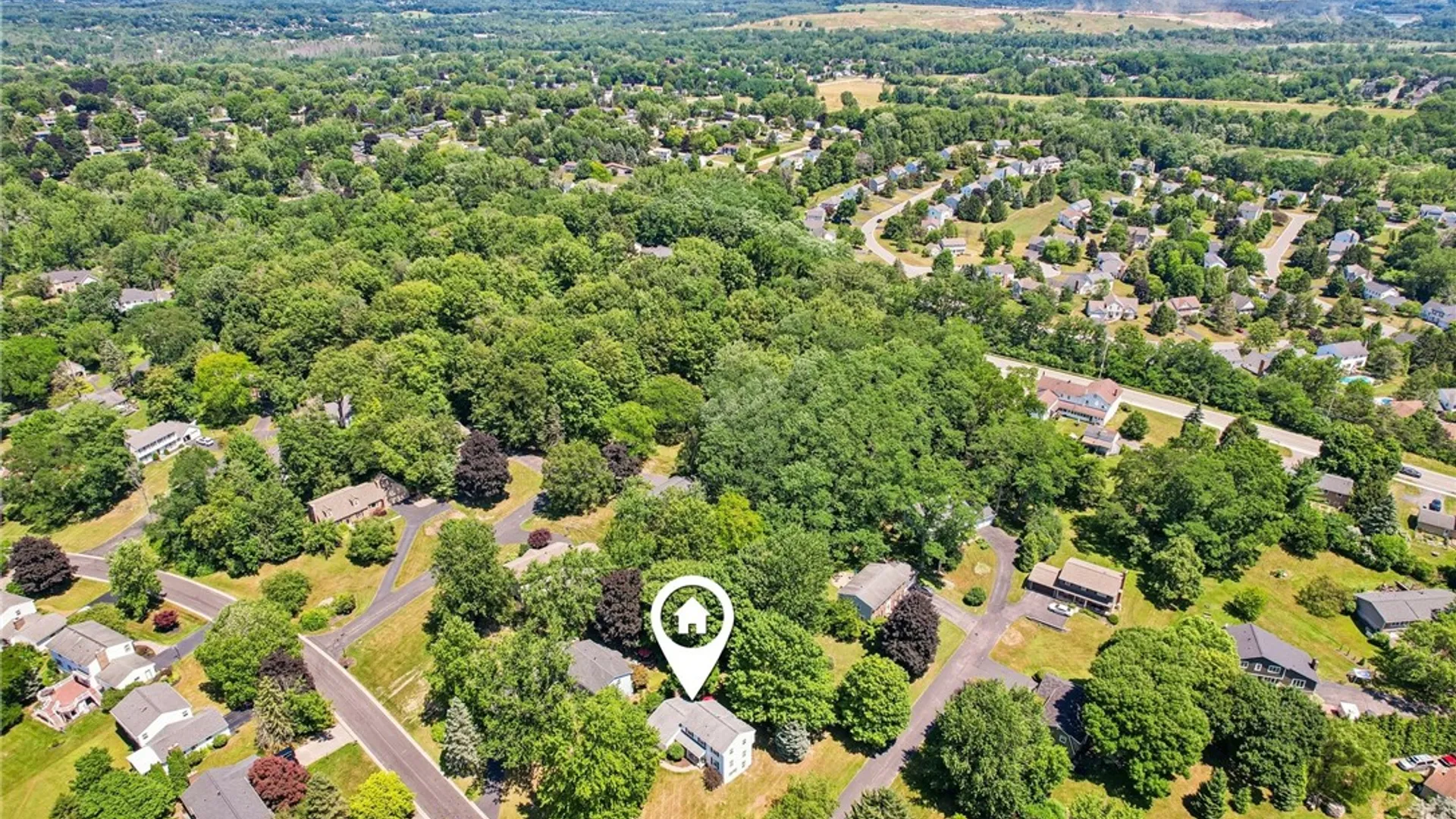 Property at 56 Shagbark Way, Perinton, NY 14450 25