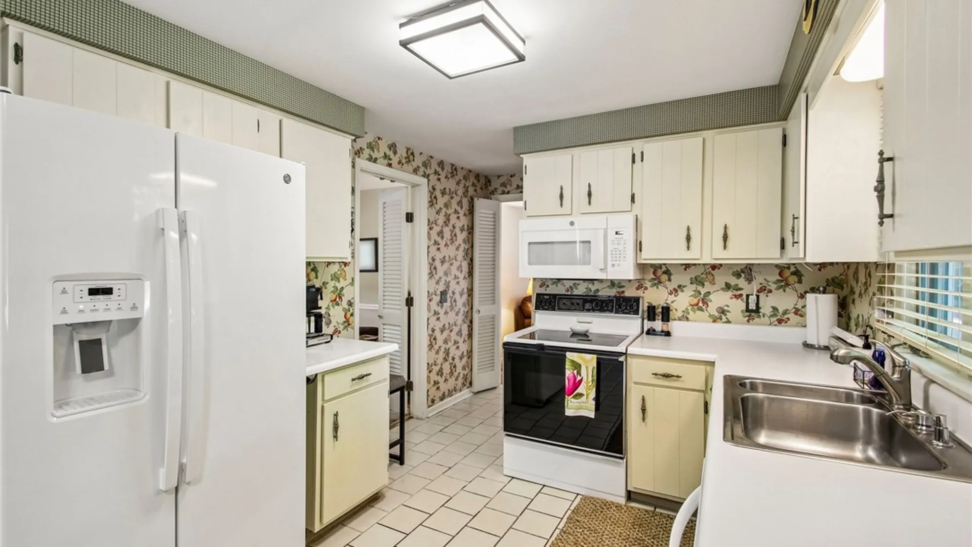 Property at 56 Shagbark Way, Perinton, NY 14450 8