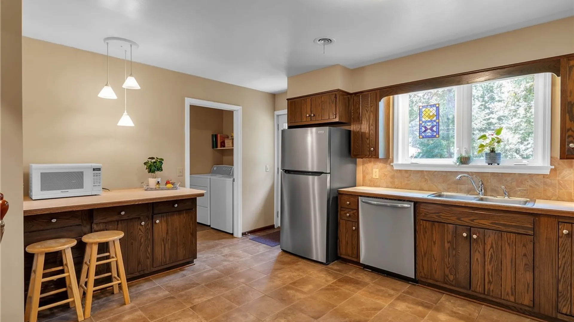 Property at 17 Highland Drive, Aurora, NY 14052 10