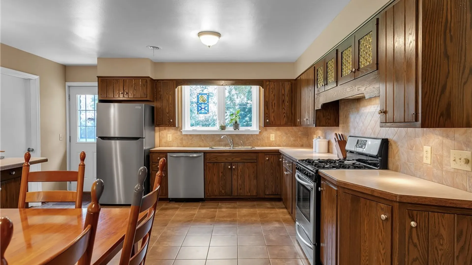 Property at 17 Highland Drive, Aurora, NY 14052 11