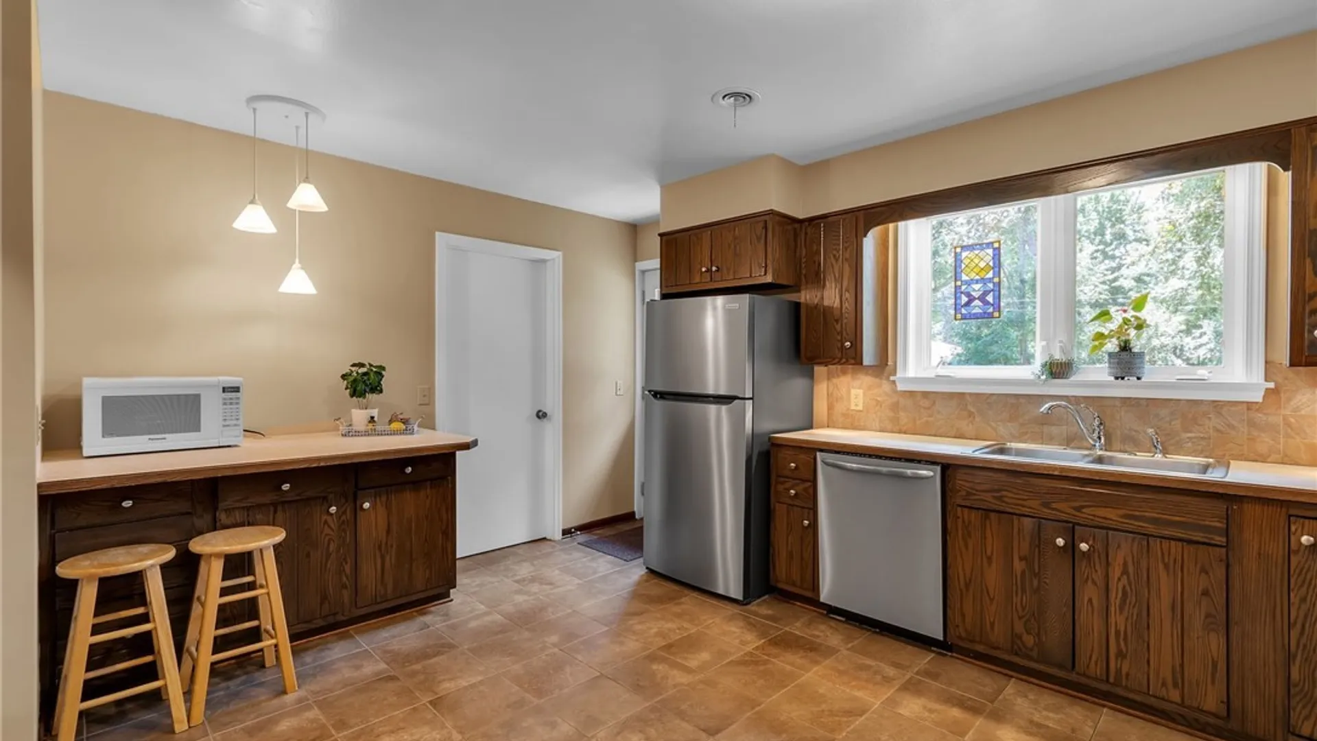 Property at 17 Highland Drive, Aurora, NY 14052 12