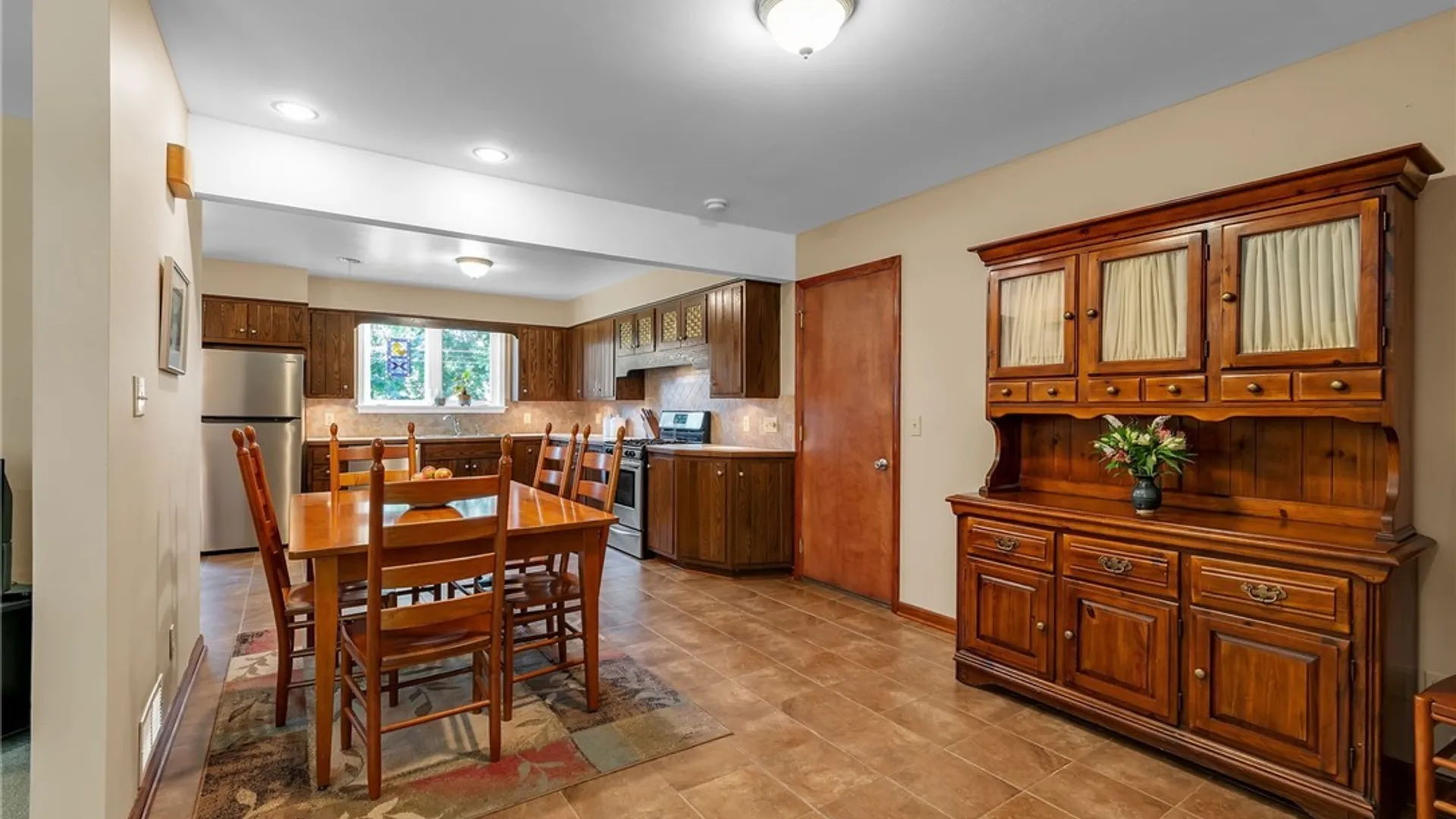 Property at 17 Highland Drive, Aurora, NY 14052 15