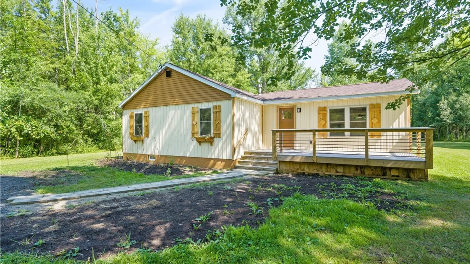 Property at 563 County Route 12, Schroeppel, NY 13132 2