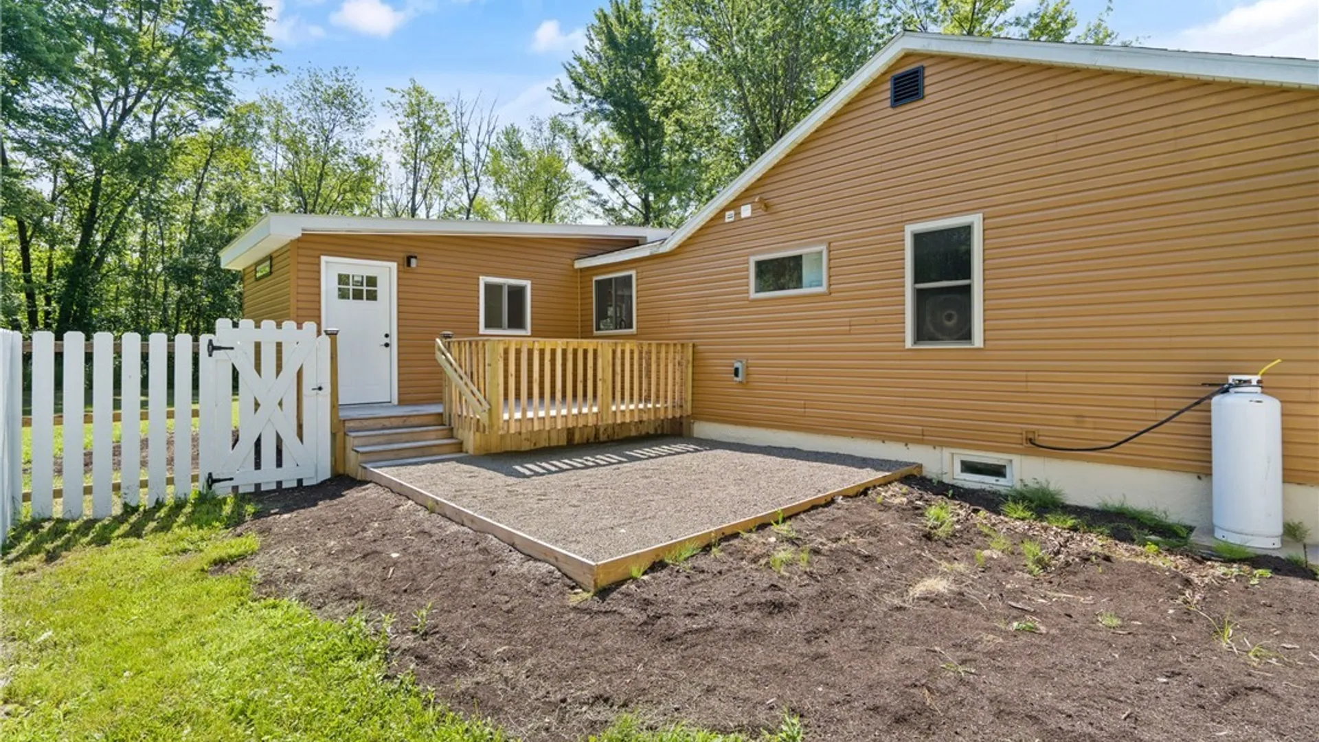 Property at 563 County Route 12, Schroeppel, NY 13132 32