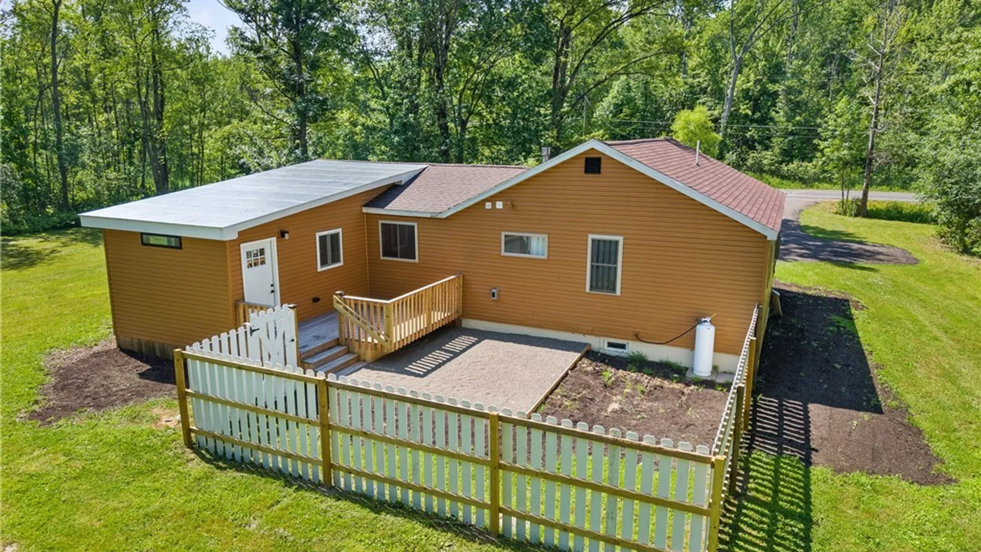 Property at 563 County Route 12, Schroeppel, NY 13132 33