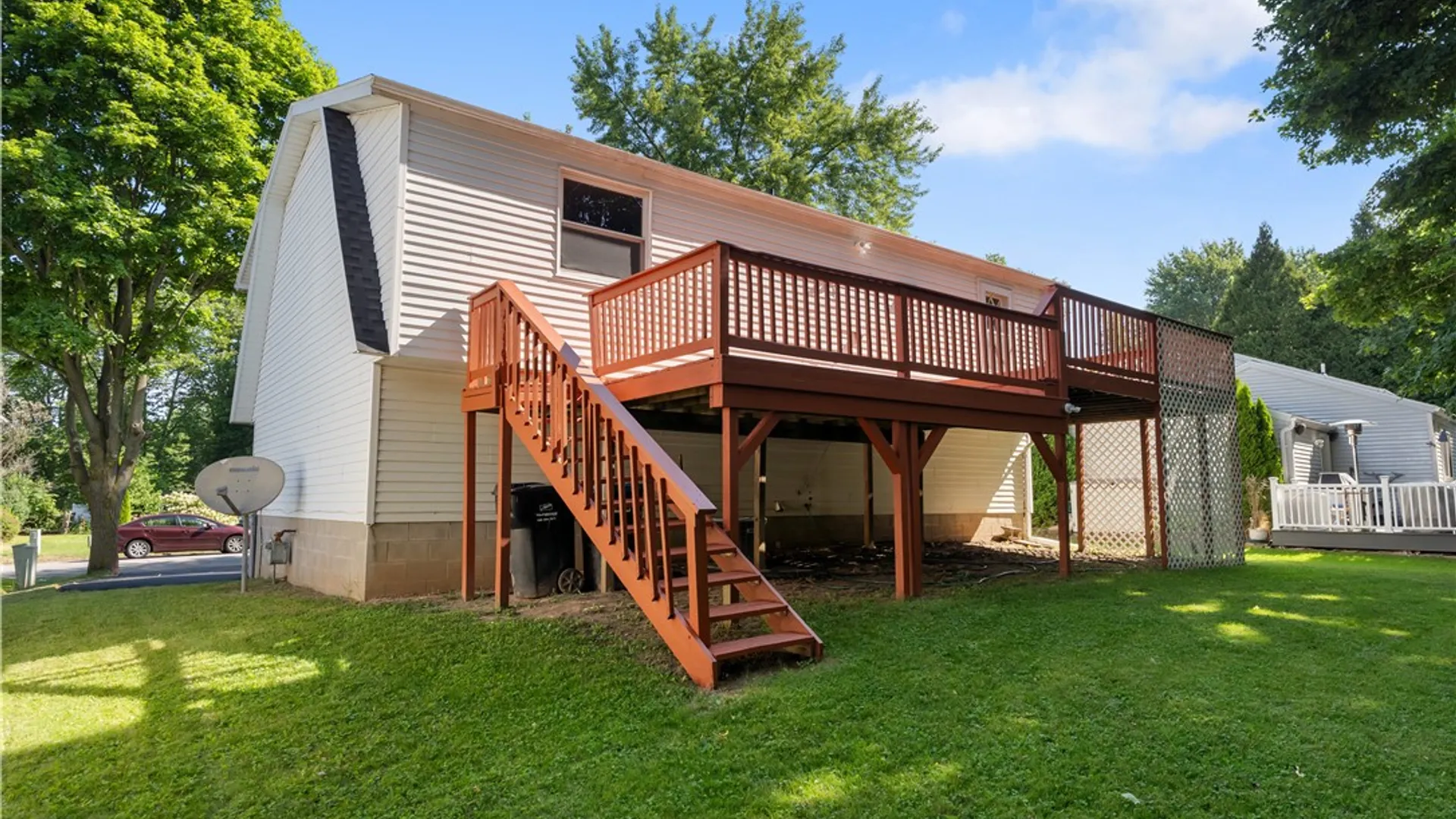 Property at 13 Trillium Lane, Henrietta, NY 14586 39