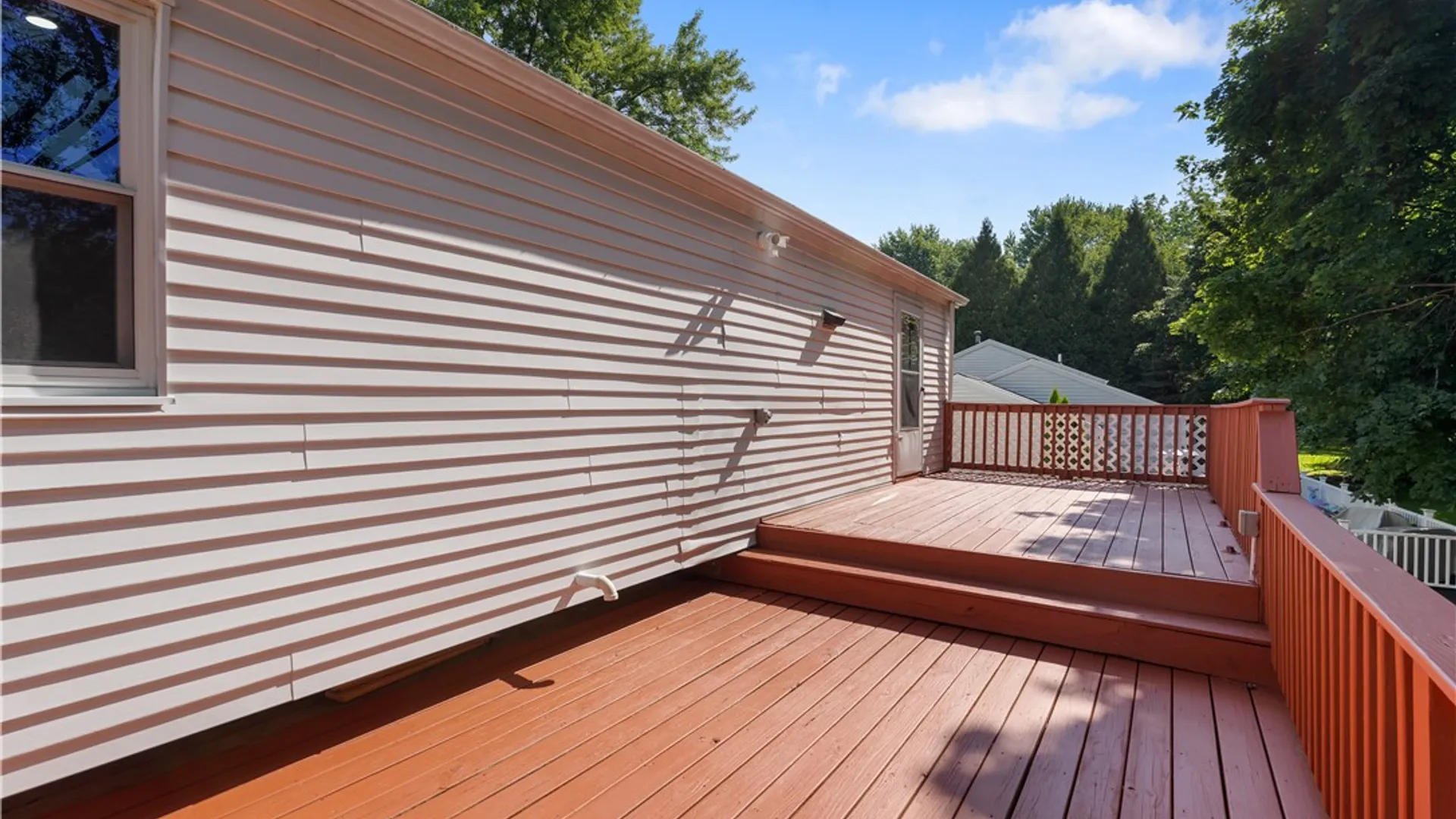 Property at 13 Trillium Lane, Henrietta, NY 14586 40