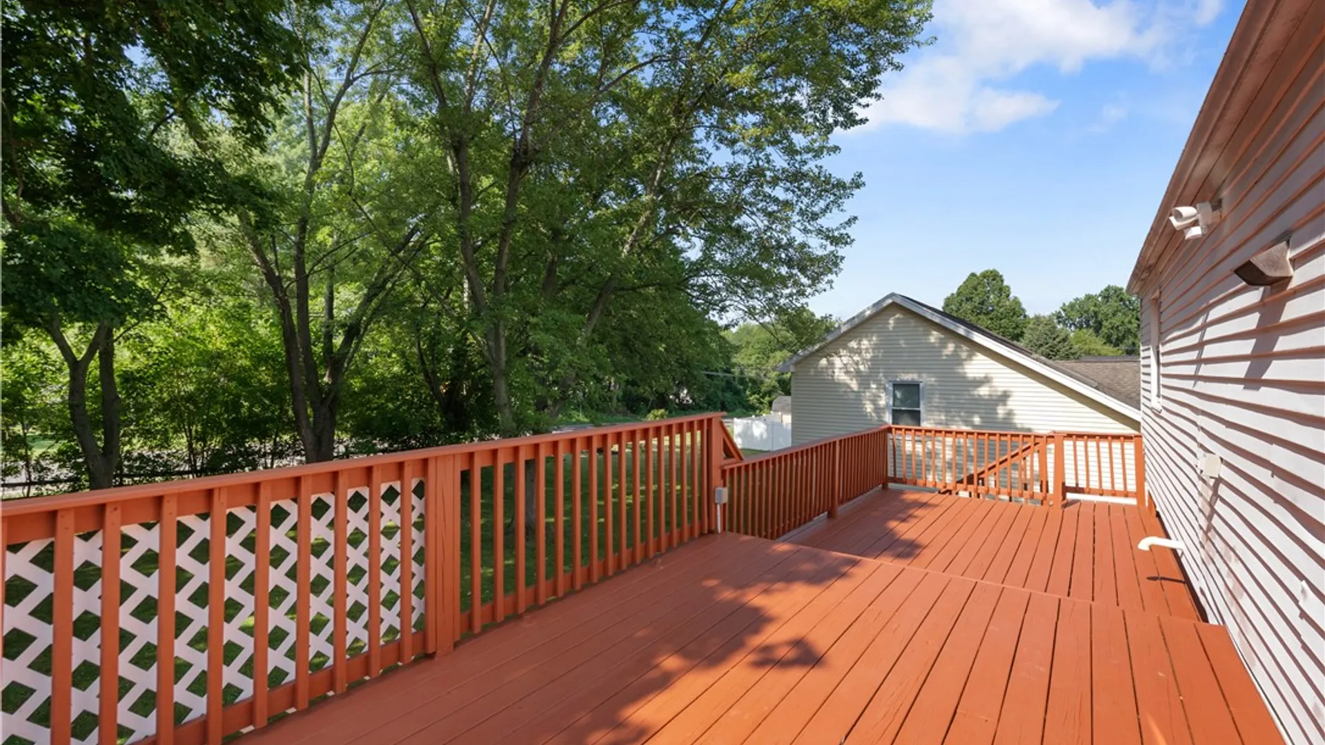 Property at 13 Trillium Lane, Henrietta, NY 14586 41