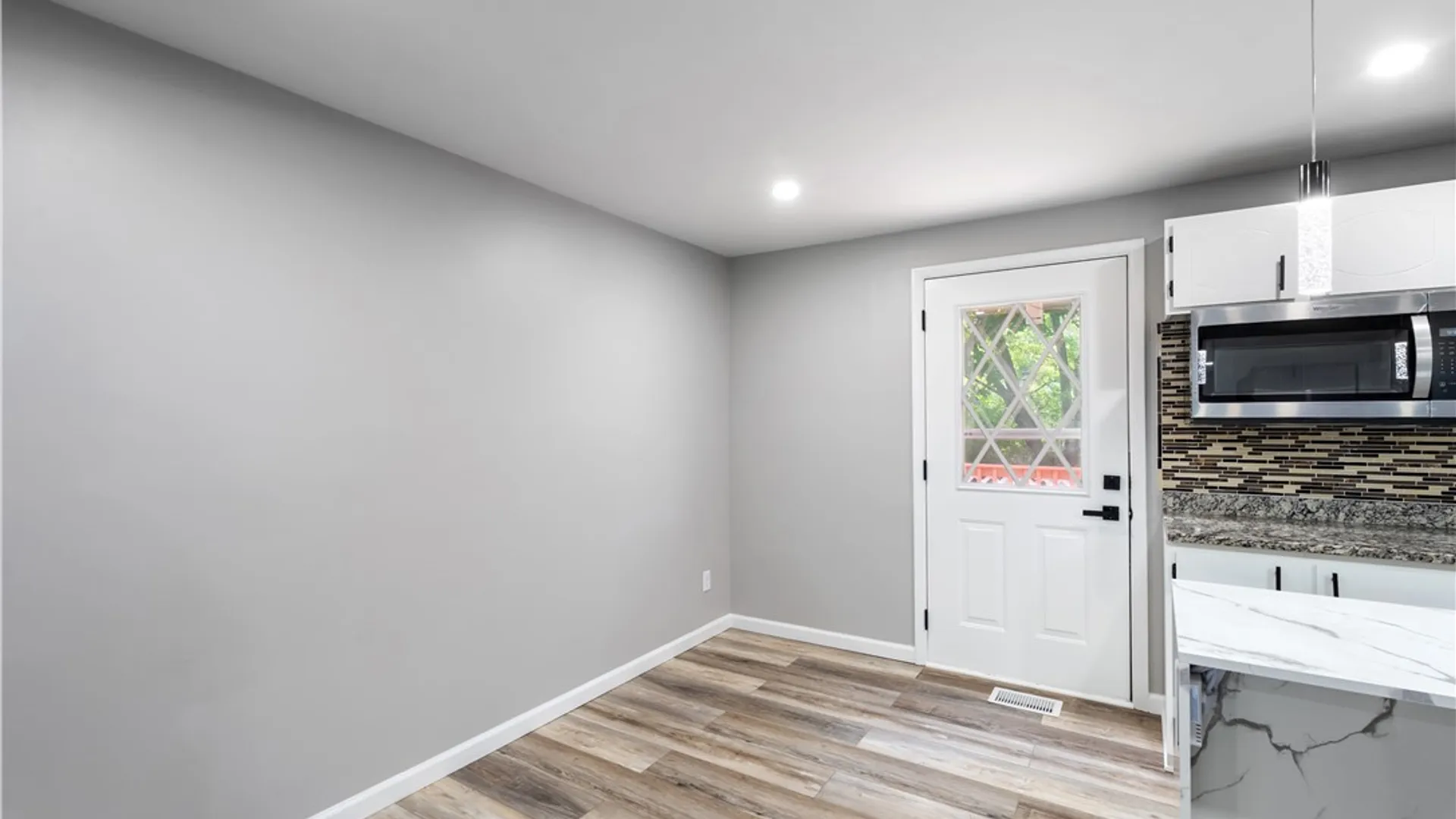 Property at 13 Trillium Lane, Henrietta, NY 14586 20