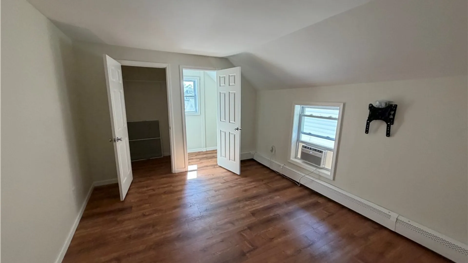 Property at 76 Bush Street, Buffalo, NY 14207 23