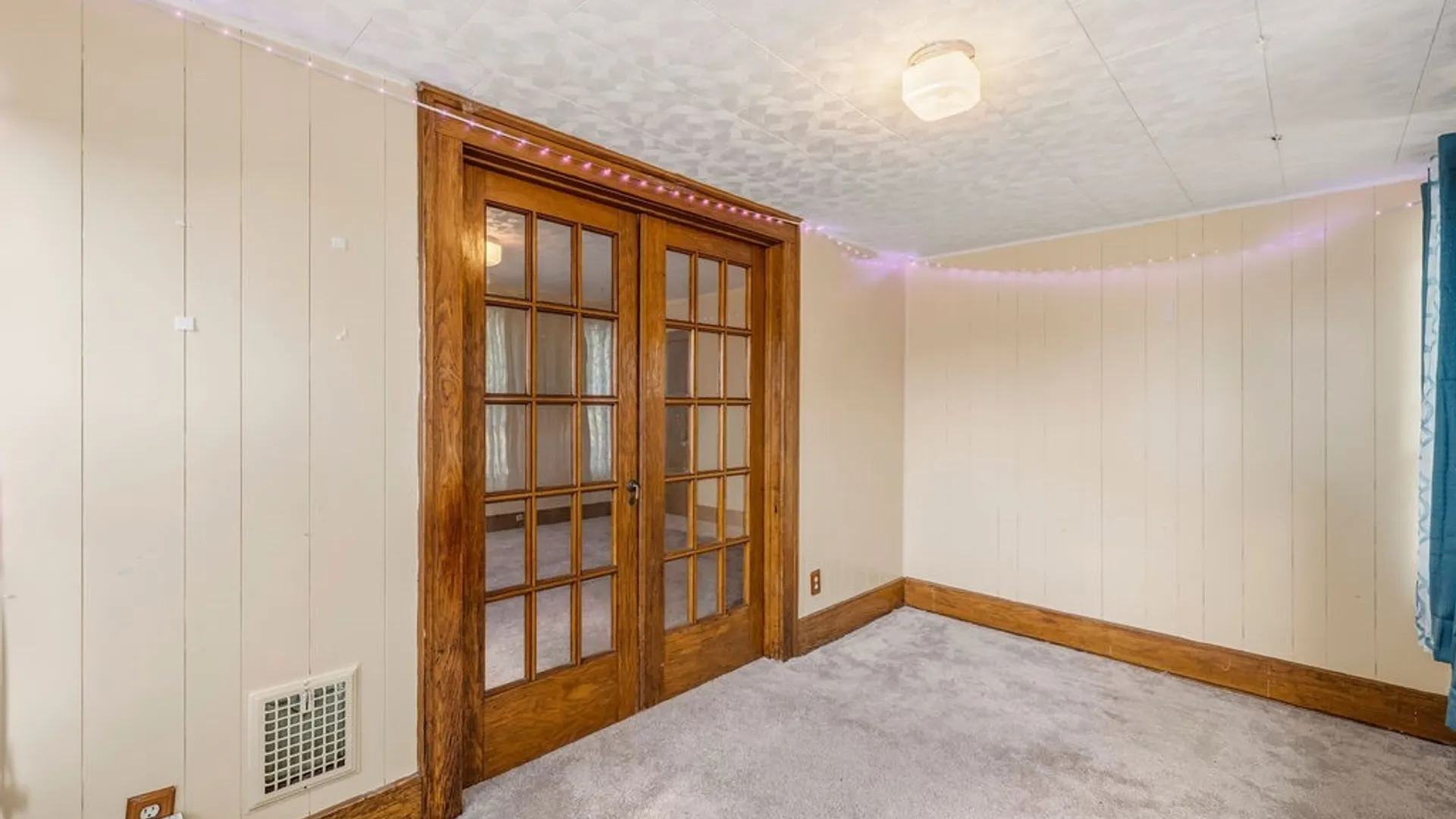 Property at 106 Jewett Avenue, Buffalo, NY 14214 16