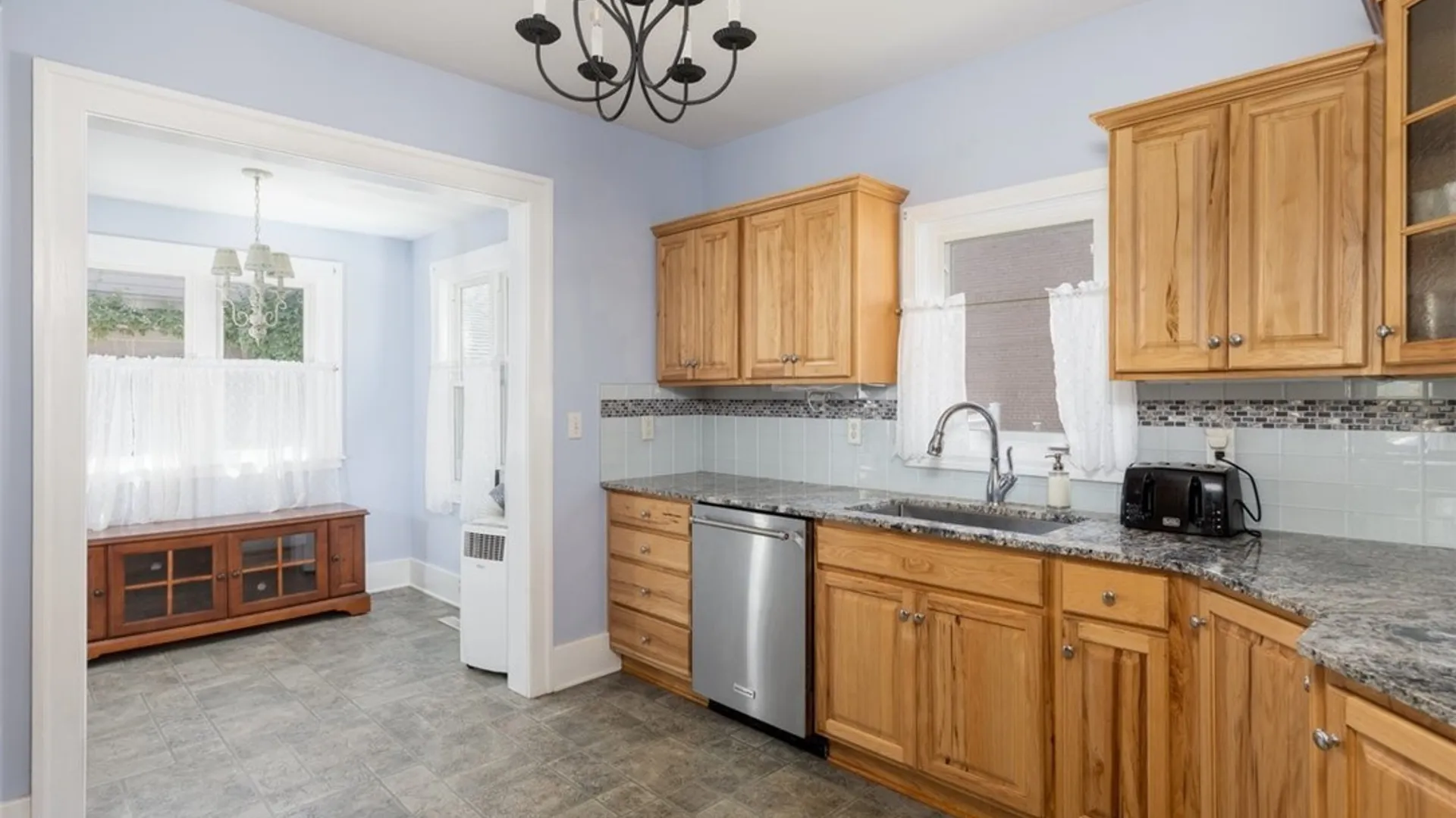 Property at 15 Park Boulevard, Lancaster, NY 14086 6