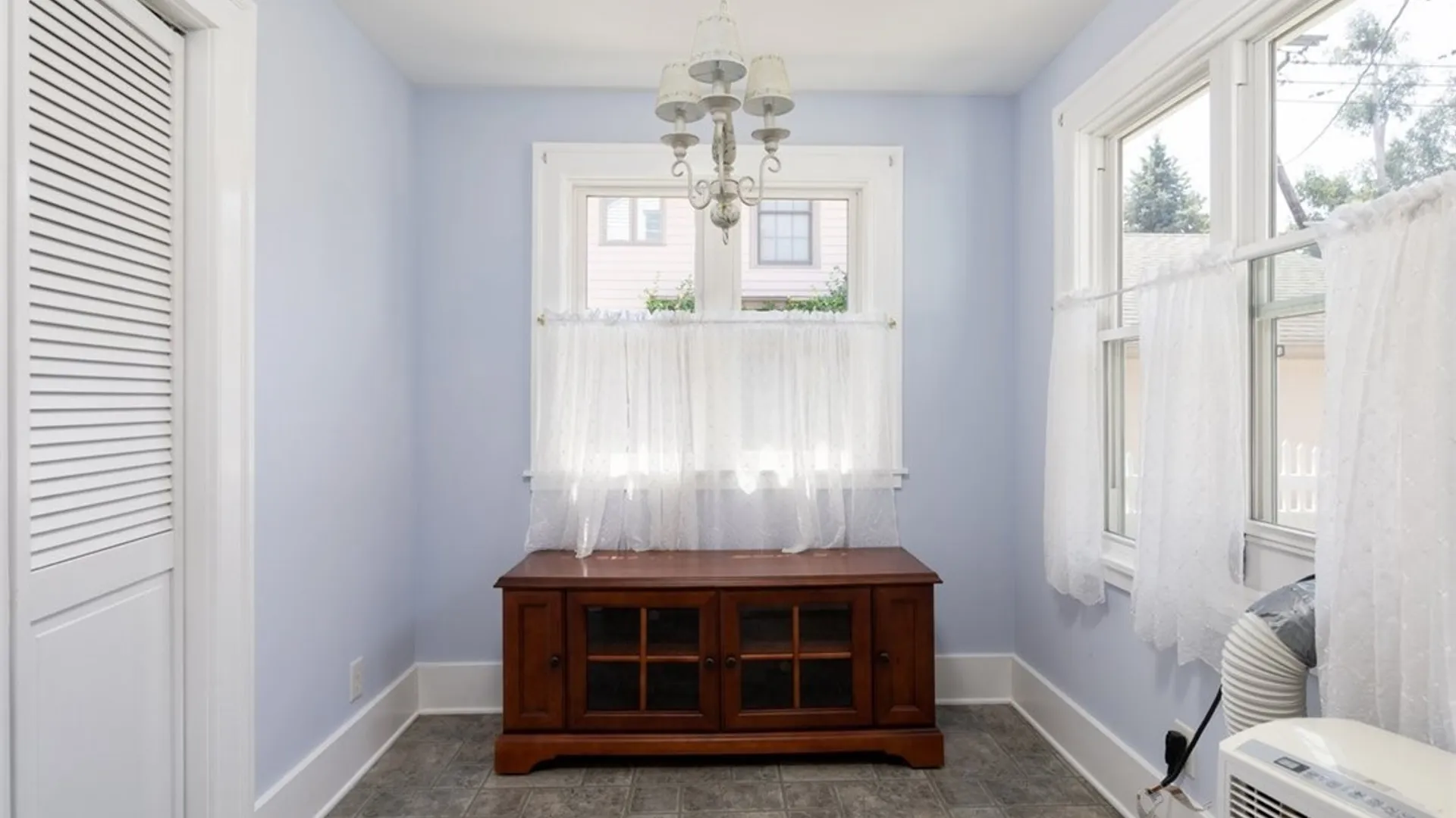 Property at 15 Park Boulevard, Lancaster, NY 14086 7