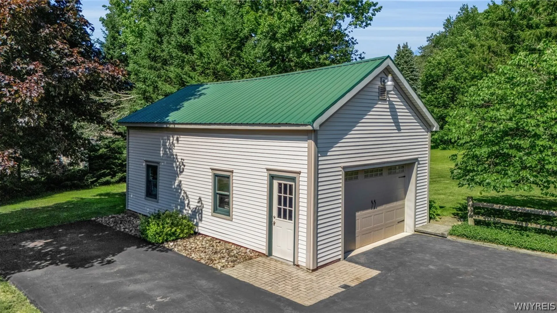 Property at 381 Town Line Road, Marilla, NY 14086 11