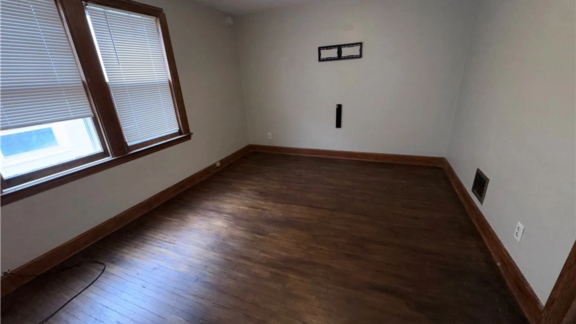 Property at 34 Sunset Street, Buffalo, NY 14207 2