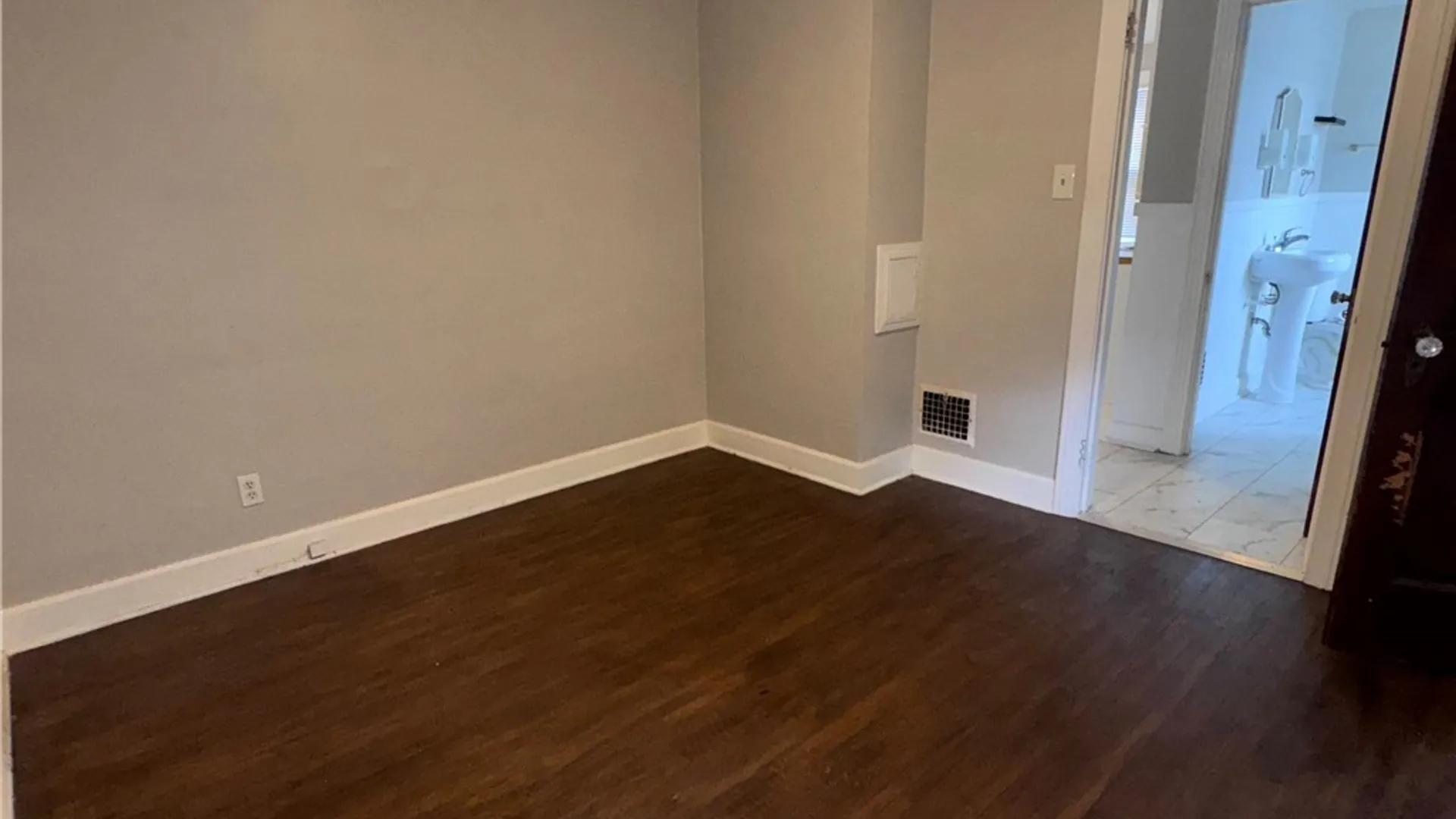 Property at 34 Sunset Street, Buffalo, NY 14207 6