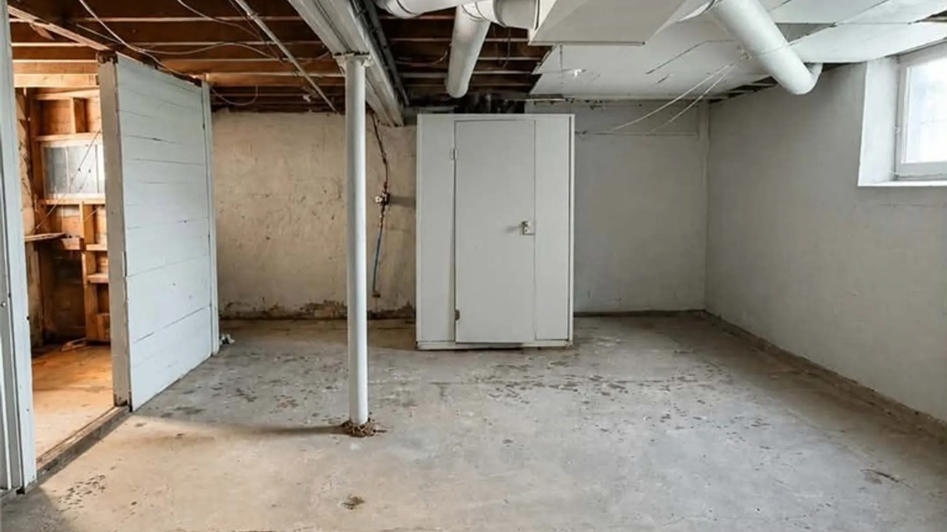 Property at 1594 Fillmore Avenue, Buffalo, NY 14211 7
