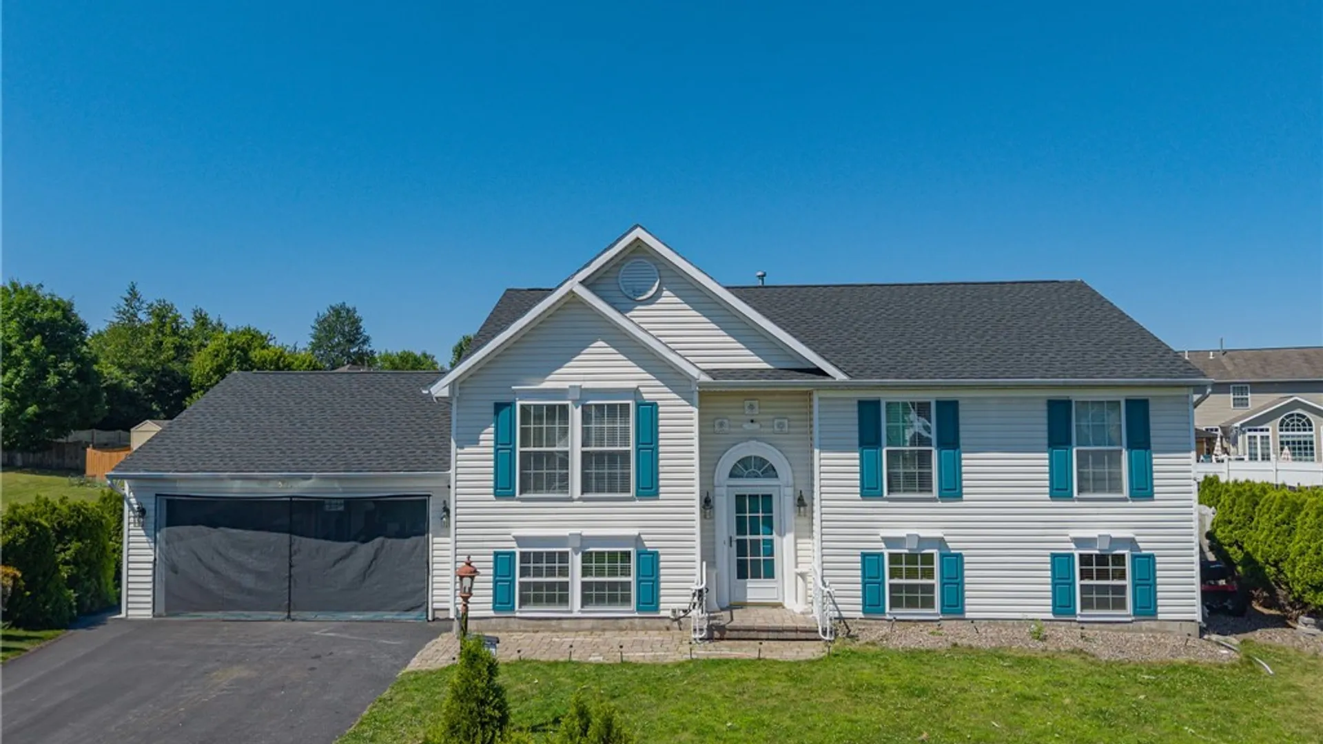 Property at 5022 Dongara Lane, Clay, NY 13041 2