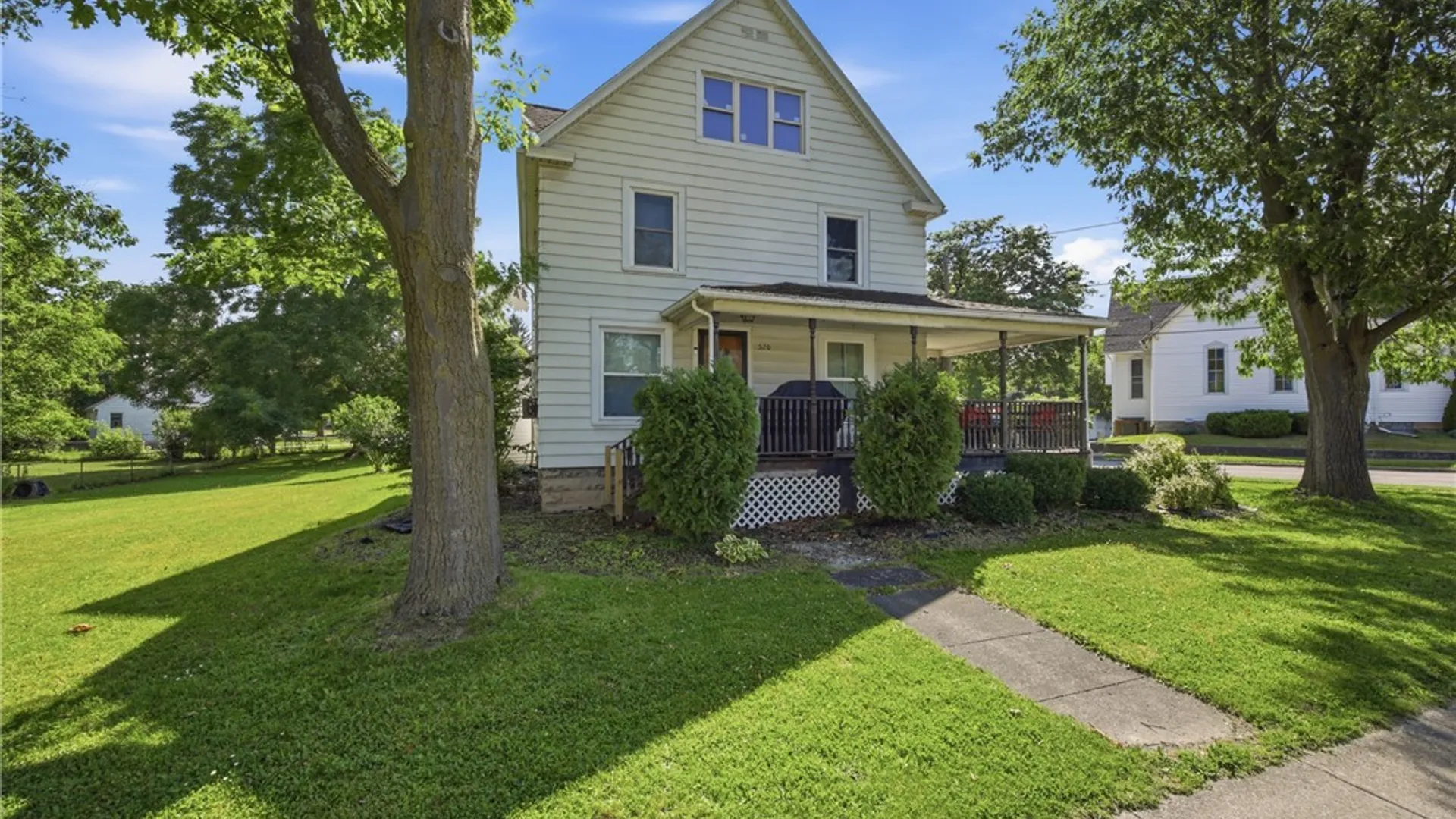 Property at 520 Ellicott Street, Batavia City, NY 14020 3