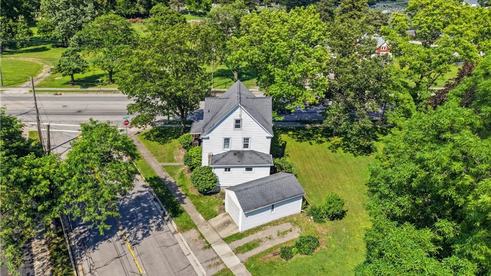 Property at 520 Ellicott Street, Batavia City, NY 14020 37