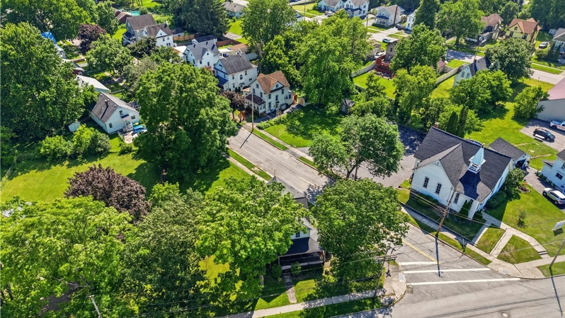 Property at 520 Ellicott Street, Batavia City, NY 14020 43