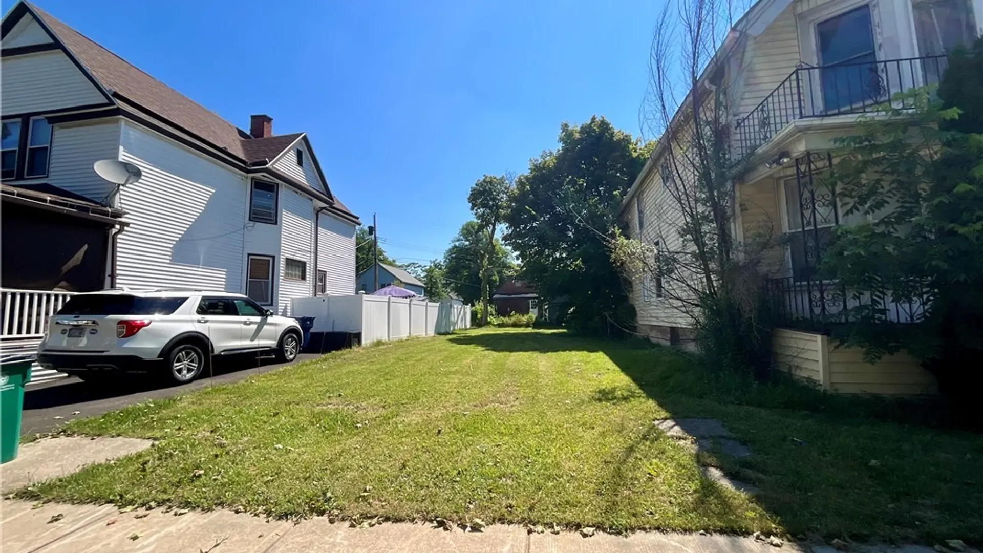 Property at 117 Verplanck Street, Buffalo, NY 14208 2