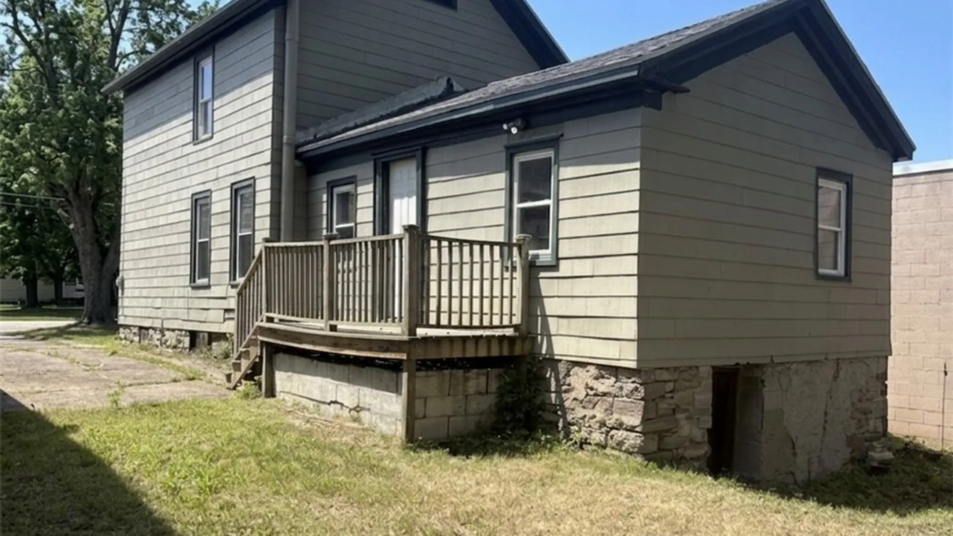 Property at 7 Dublin Street, Oswego, NY 13126 2