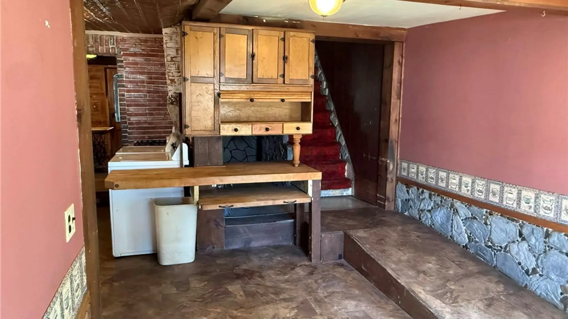 Property at 347 W Jackson Street, Palmyra, NY 14522 11