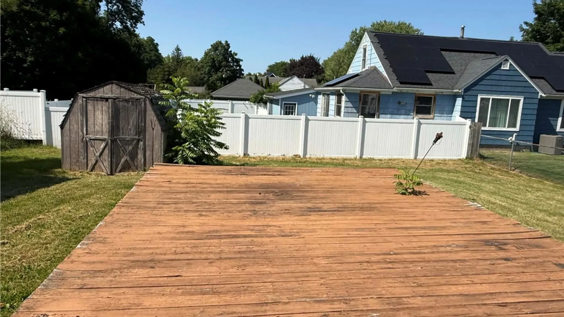 Property at 347 W Jackson Street, Palmyra, NY 14522 3