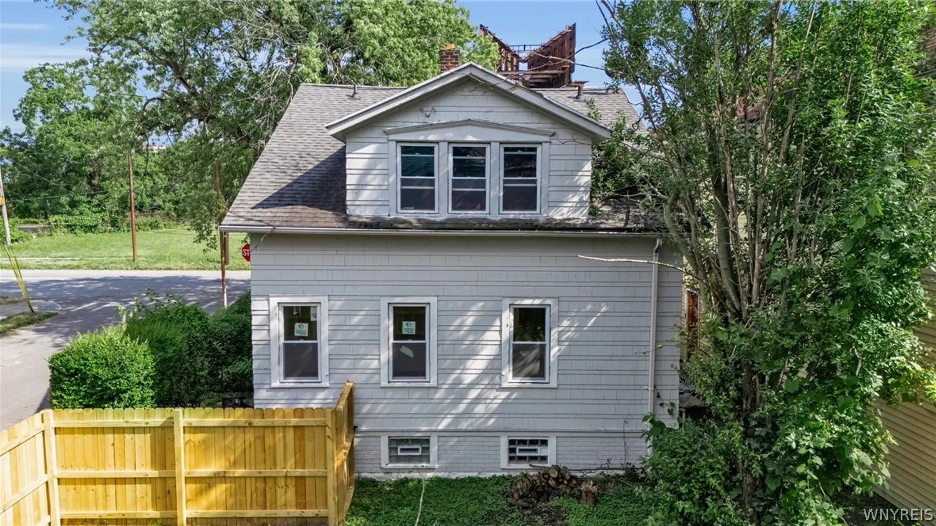 Property at 468 Kensington Avenue, Buffalo, NY 14214 40