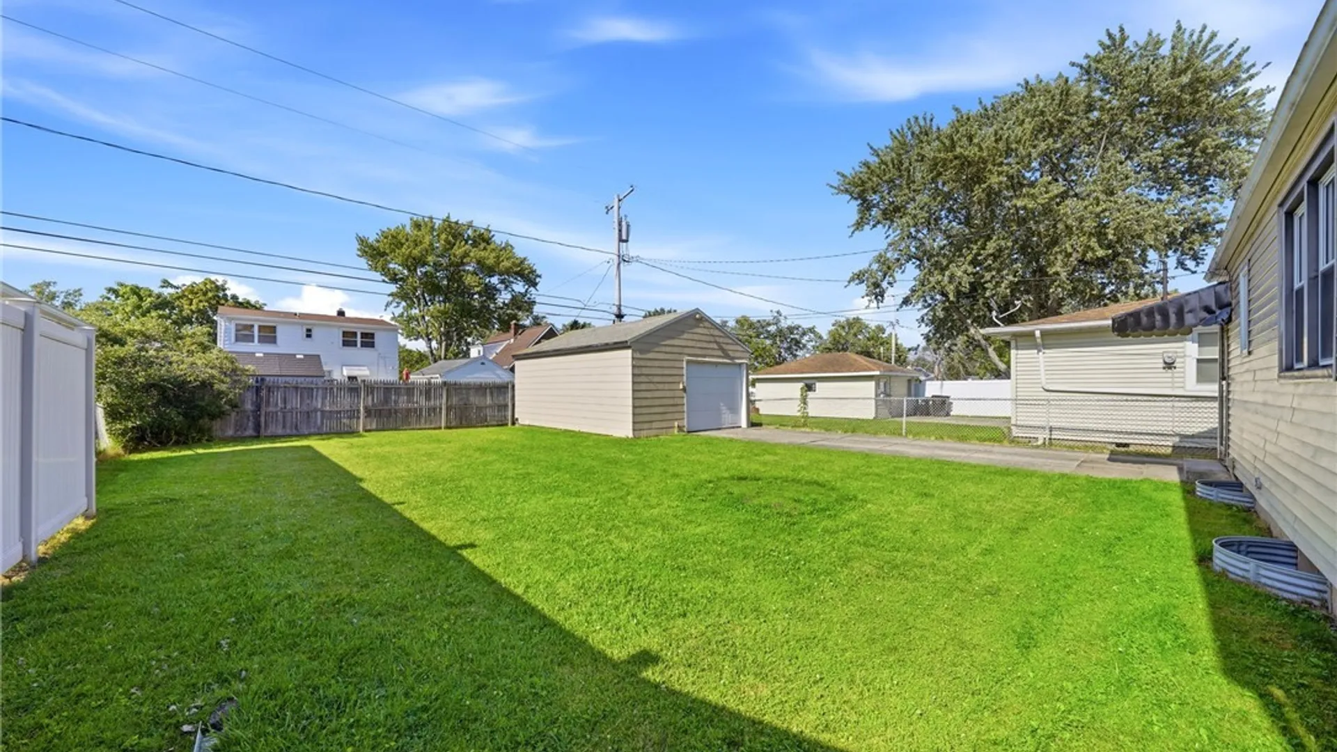 Property at 66 Cleveland Drive, Tonawanda, NY 14223 37