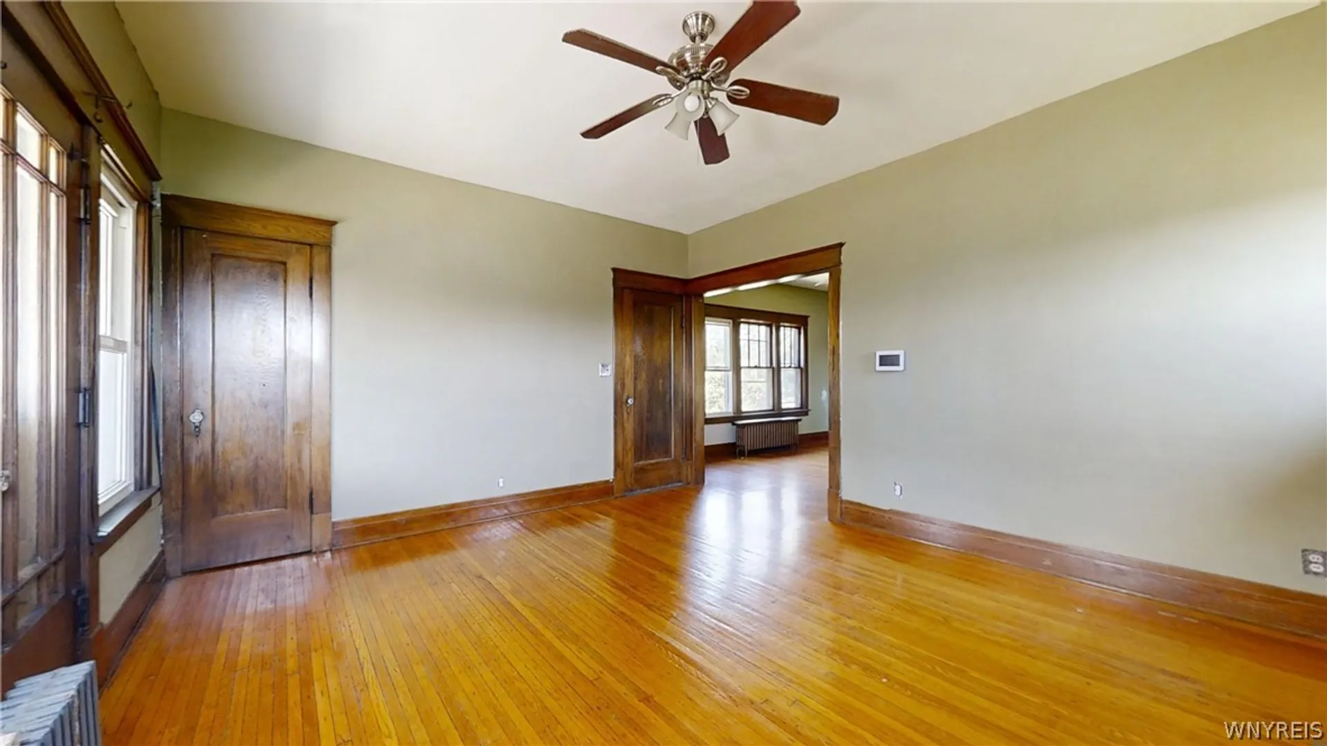 Property at 425 Johnson Street, Buffalo, NY 14211 3