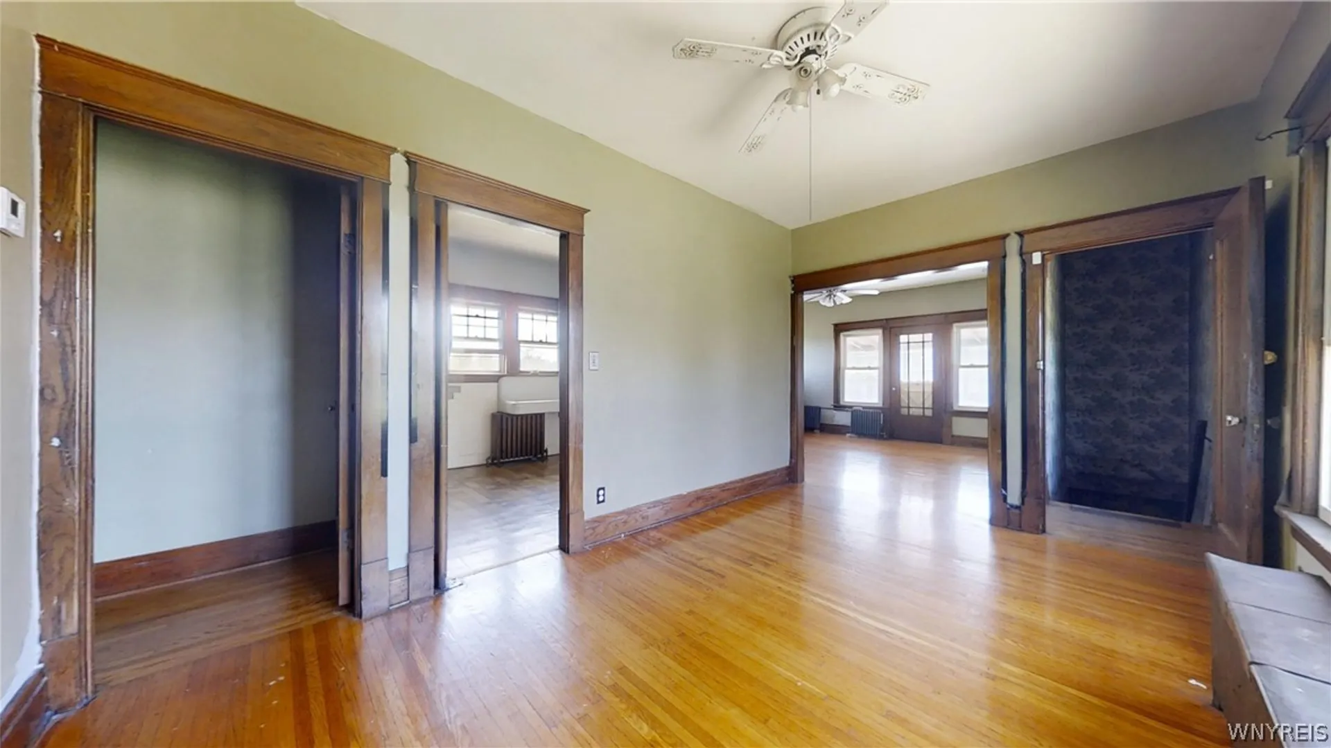 Property at 425 Johnson Street, Buffalo, NY 14211 6