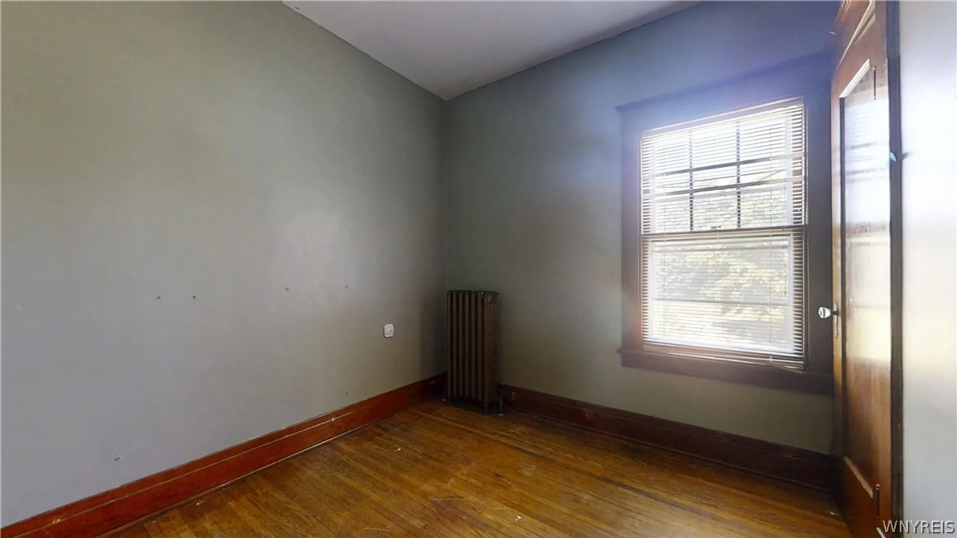 Property at 425 Johnson Street, Buffalo, NY 14211 10
