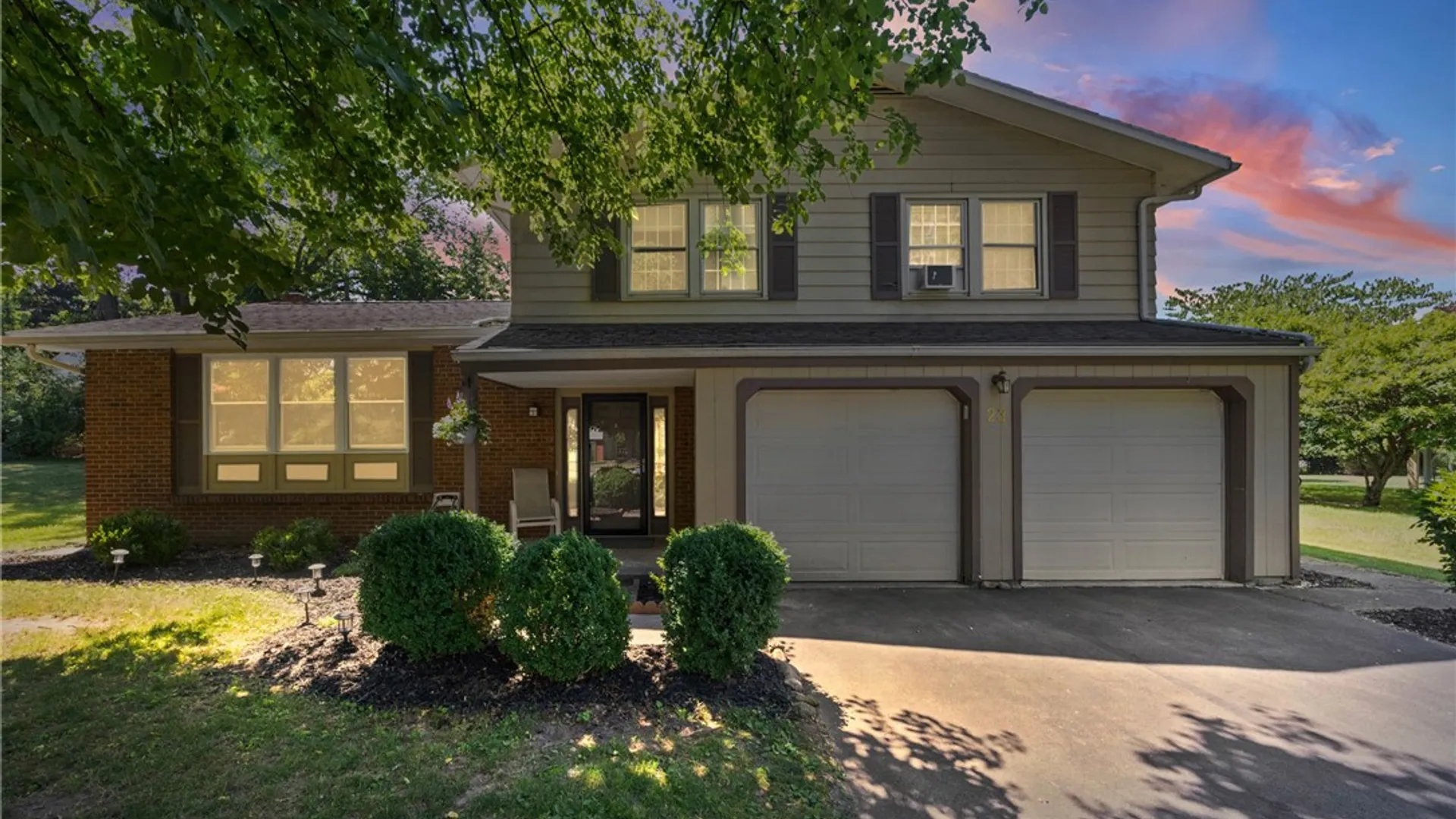 Property at 23 Musket Lane, Pittsford, NY 14534 2