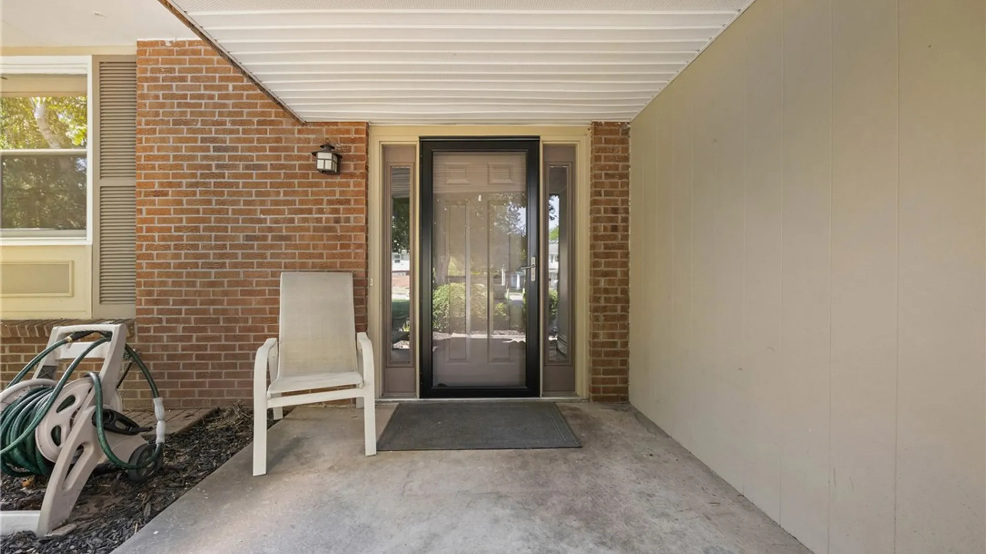 Property at 23 Musket Lane, Pittsford, NY 14534 4
