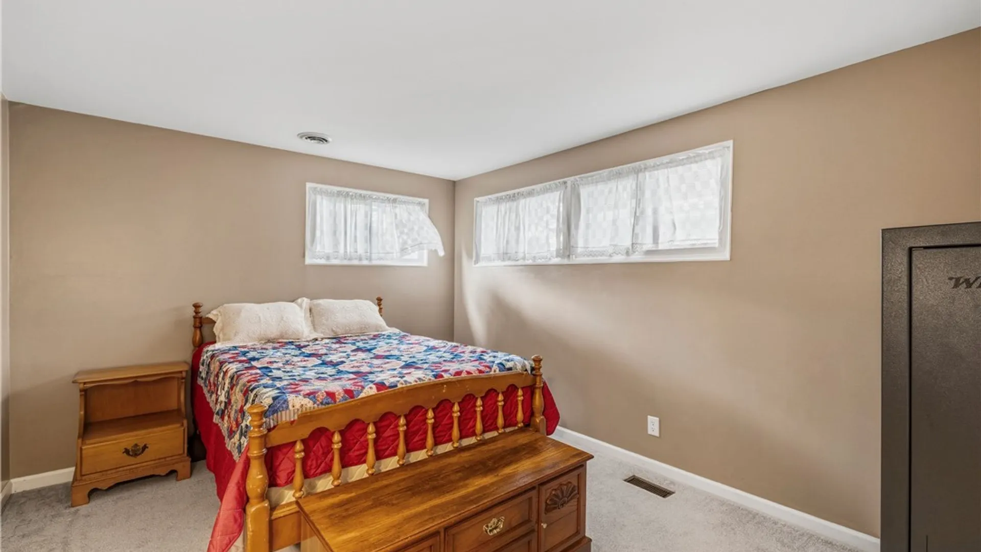 Property at 131 Burnside Drive, Tonawanda, NY 14150 16