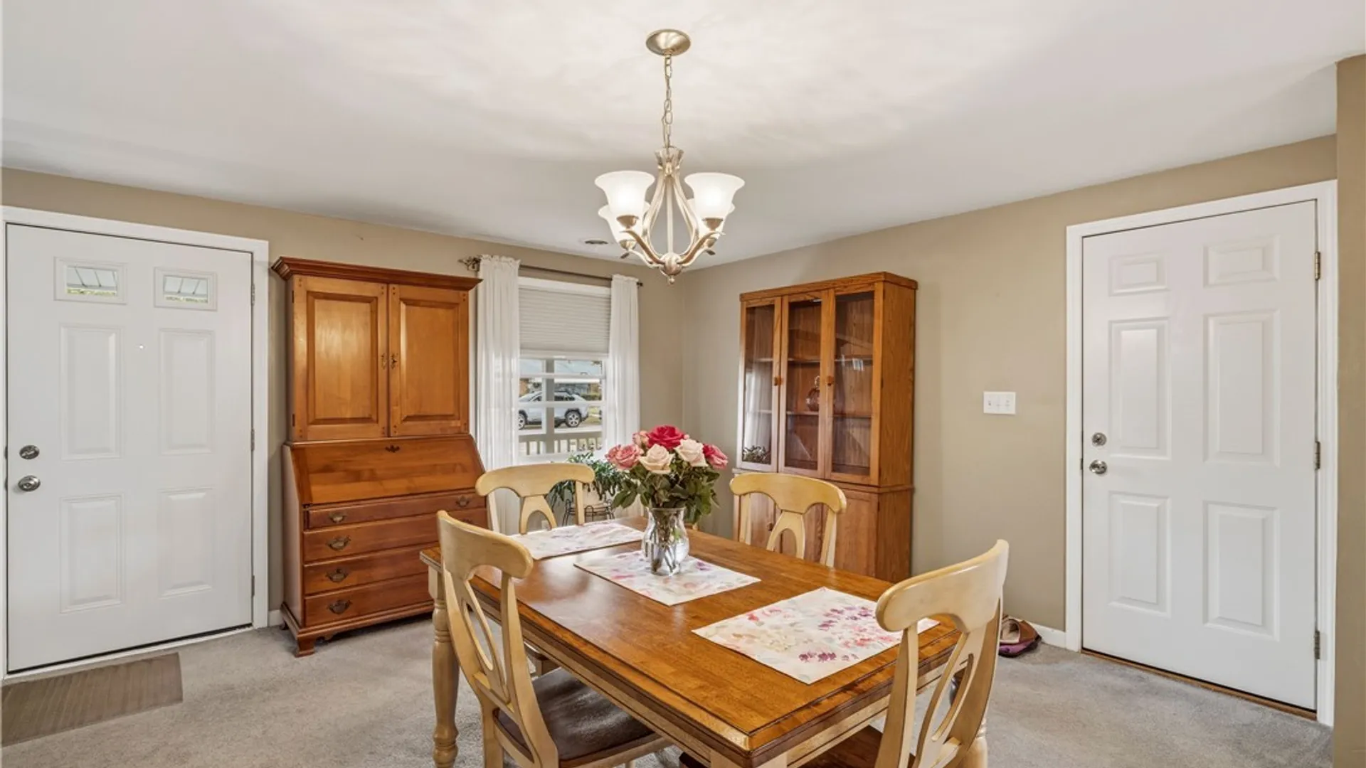 Property at 131 Burnside Drive, Tonawanda, NY 14150 8